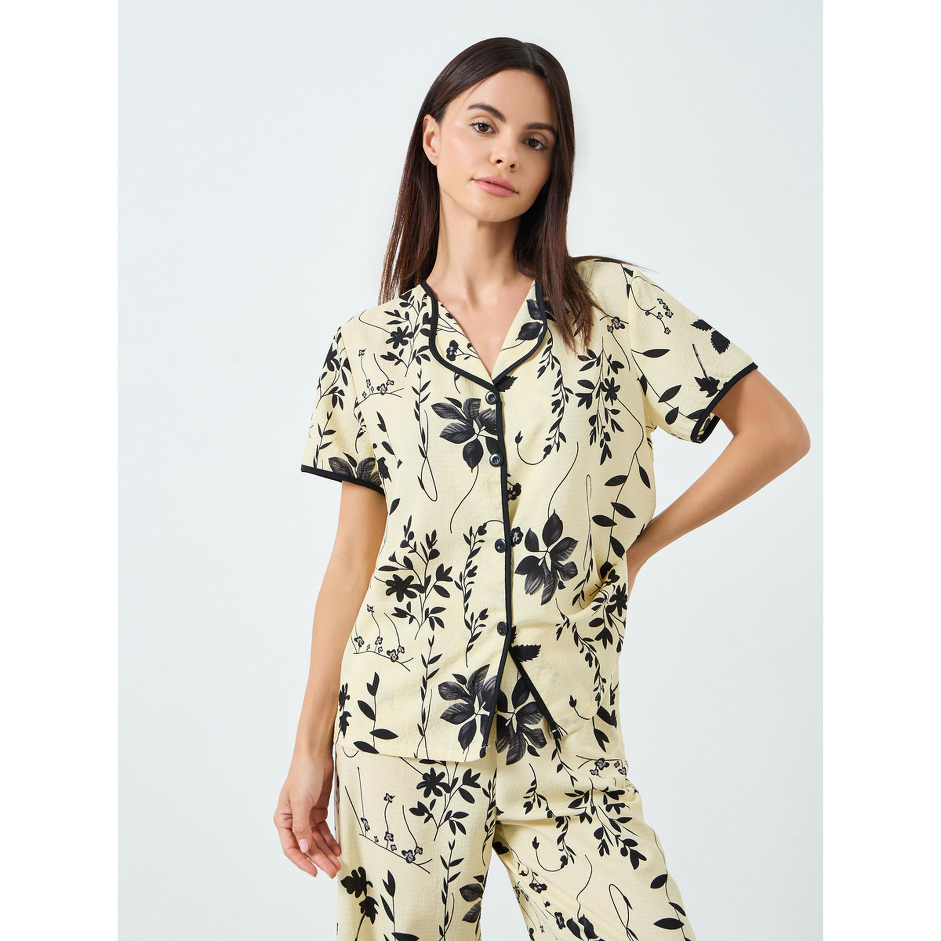 طقم بيجاما قميص بأكمام قصيرة وبنطلون بطبعة زهور-women-clothing-nightwear-pyjamas-longsets-image-3