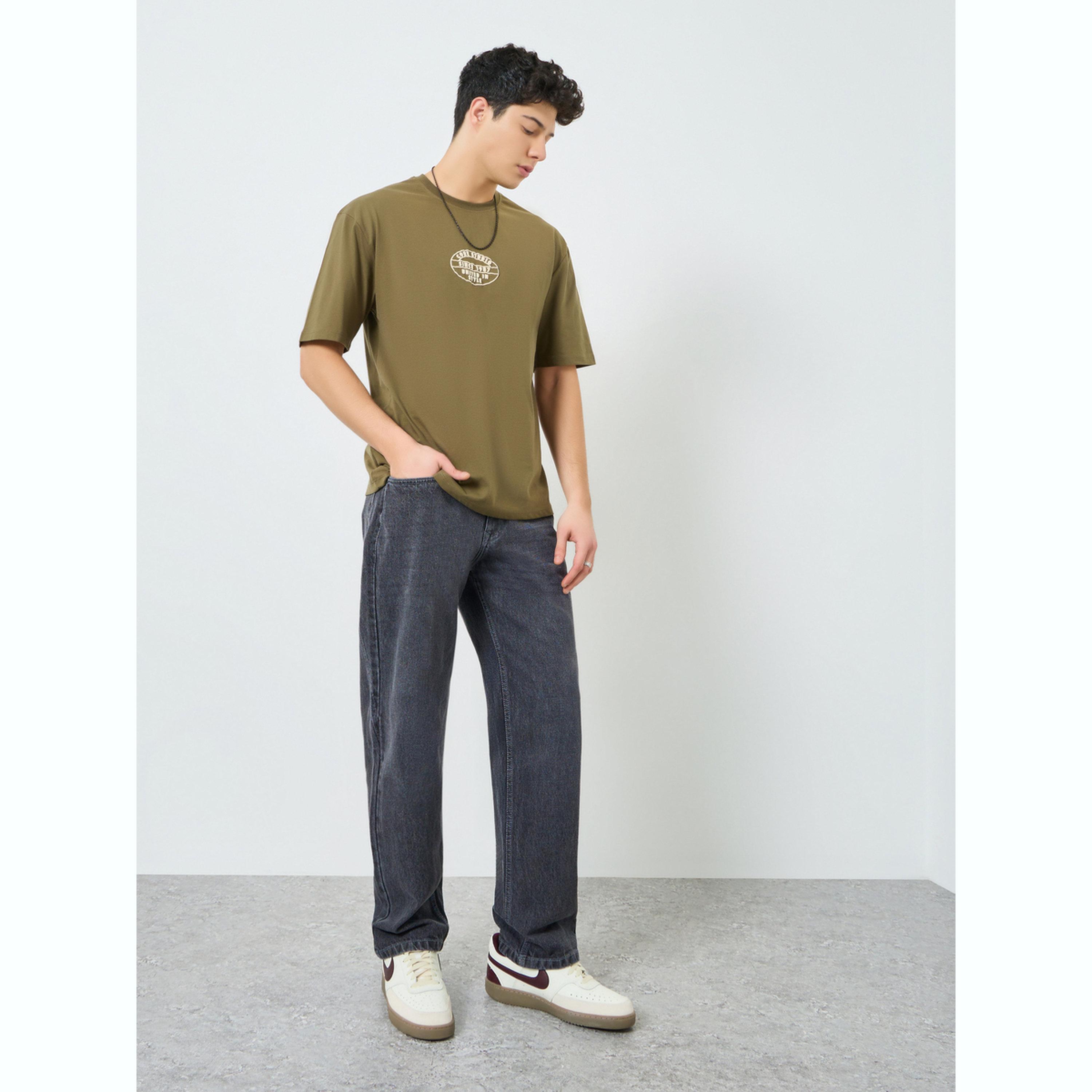 بنطال جينز رجالي بقصة مريحة وأجزاء متداخلة-men-clothing-bottoms-jeans-image-2