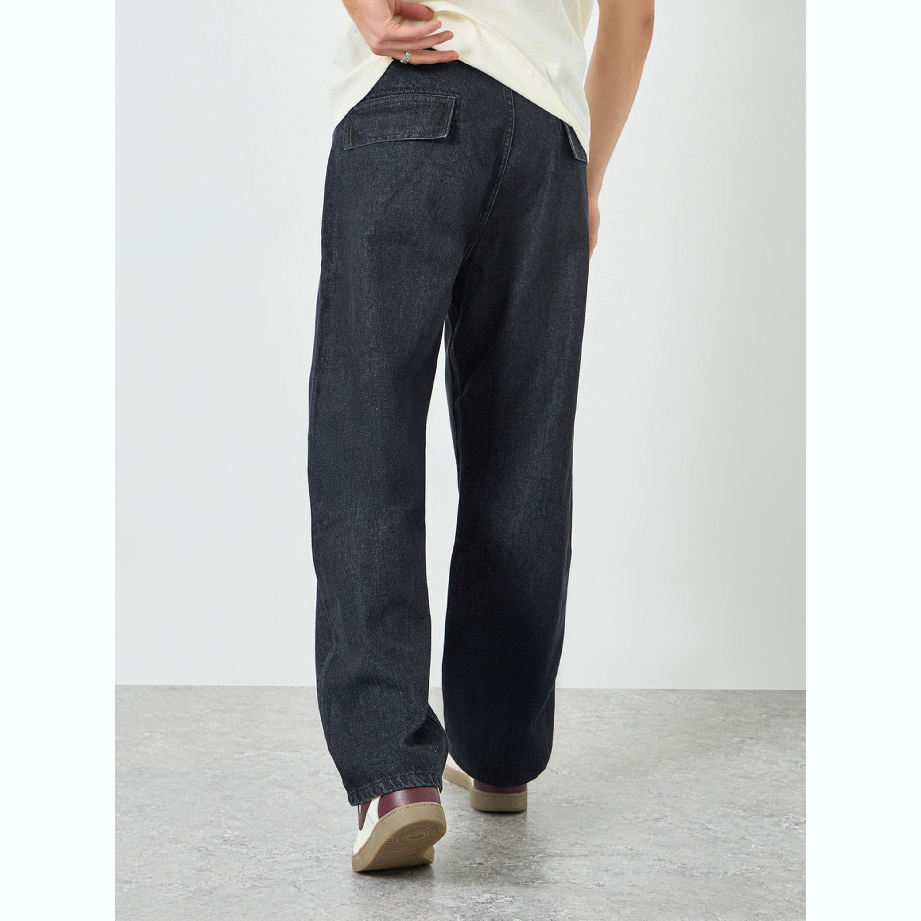 بنطال جينز رجالي بقصة مريحة ومظهر لافت مع تفاصيل درزات-men-clothing-bottoms-jeans-image-4