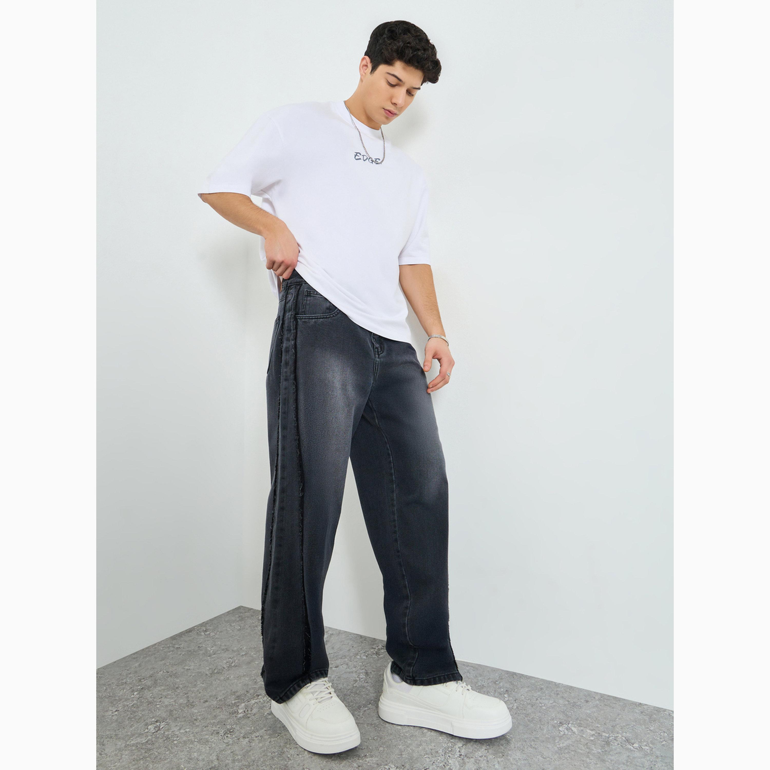 بنطال جينز مغسول بقصة فضفاضة وتصميم ألواح للرجال-men-clothing-bottoms-jeans-image-2