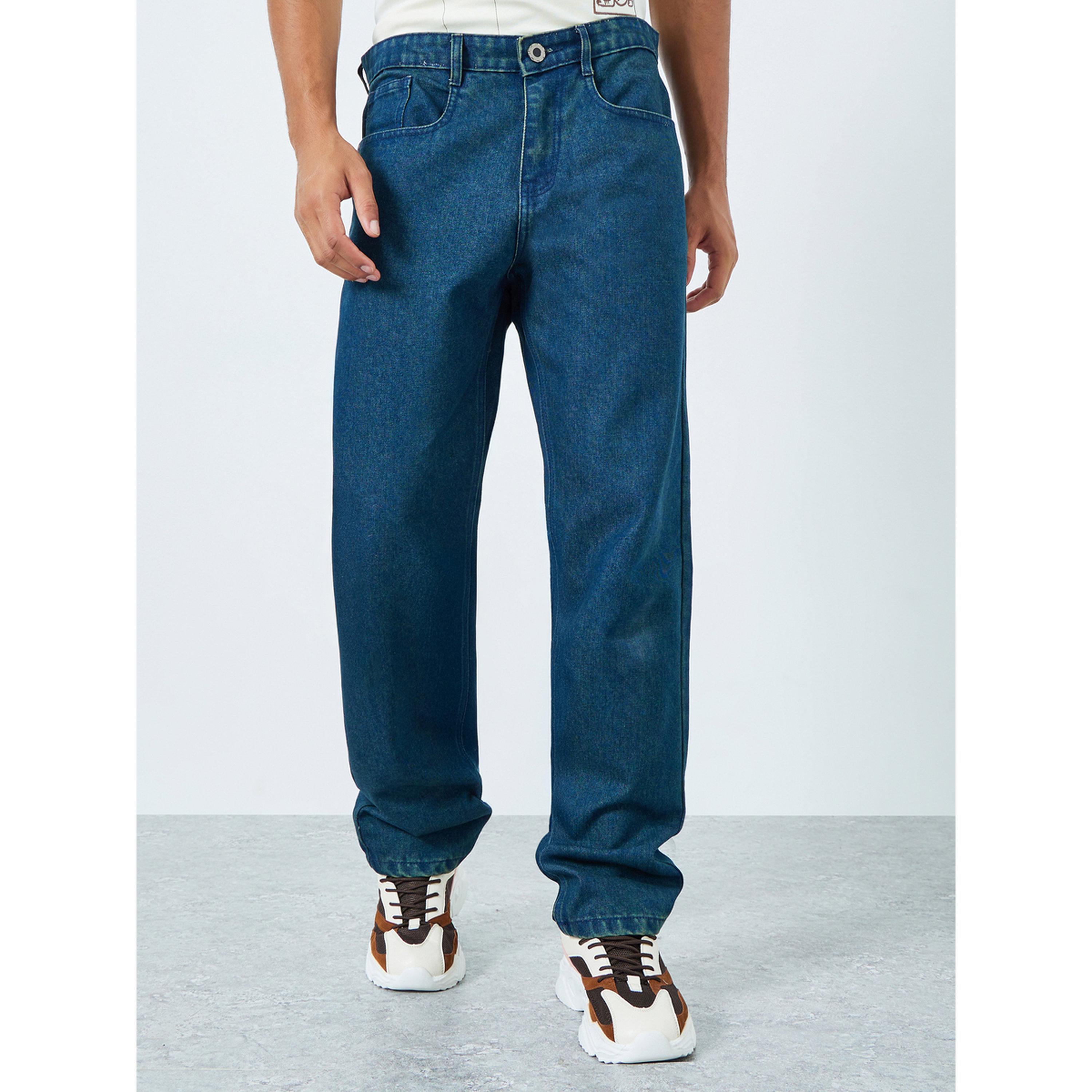 Styli Men Relaxed Fit Tinted Clean Jeans-men-clothing-bottoms-jeans-image-1