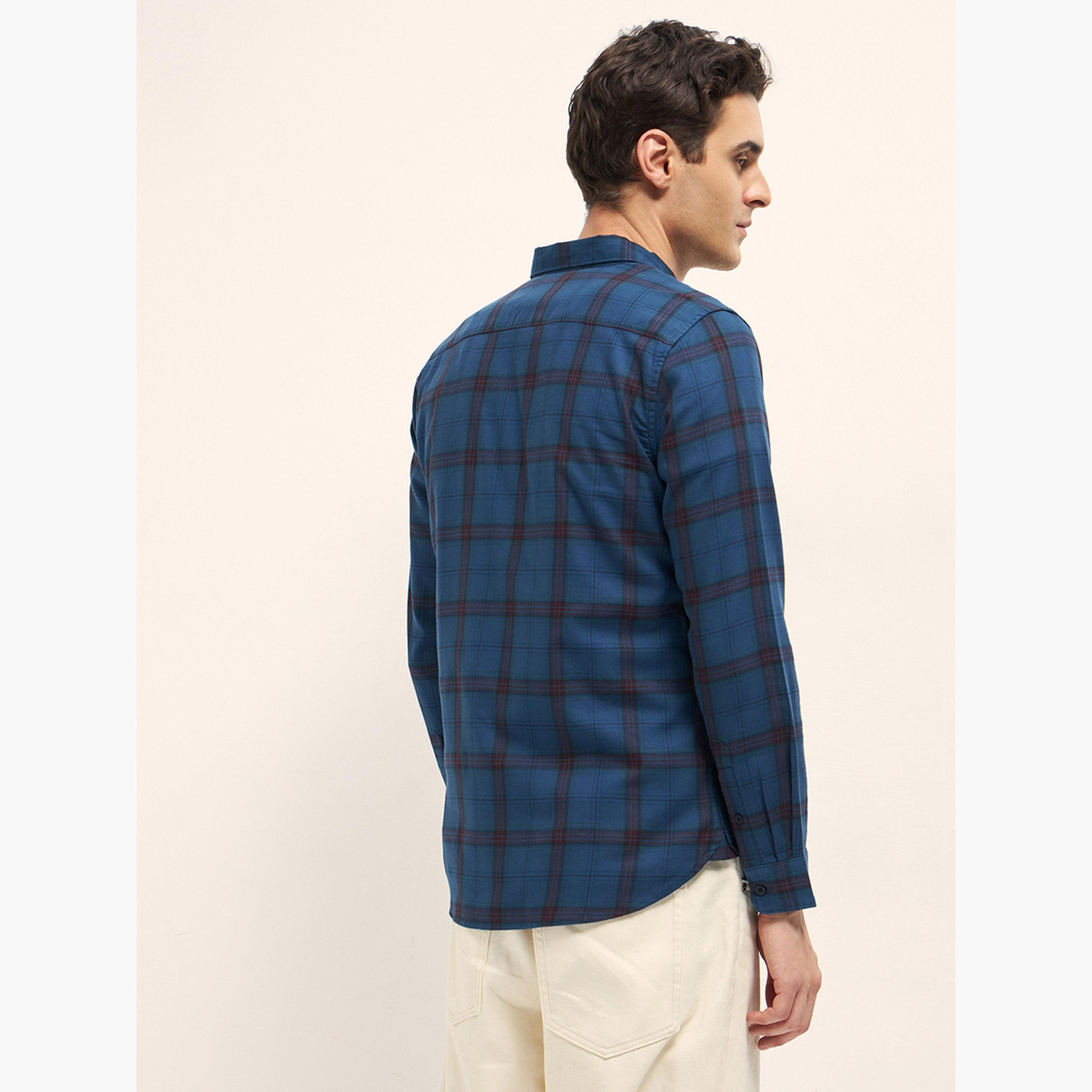 ذا بير هاوس × ستايلي - قميص رجالي قطني بنقشة مربعات وقصة ضيقة-men-clothing-shirts-image-4