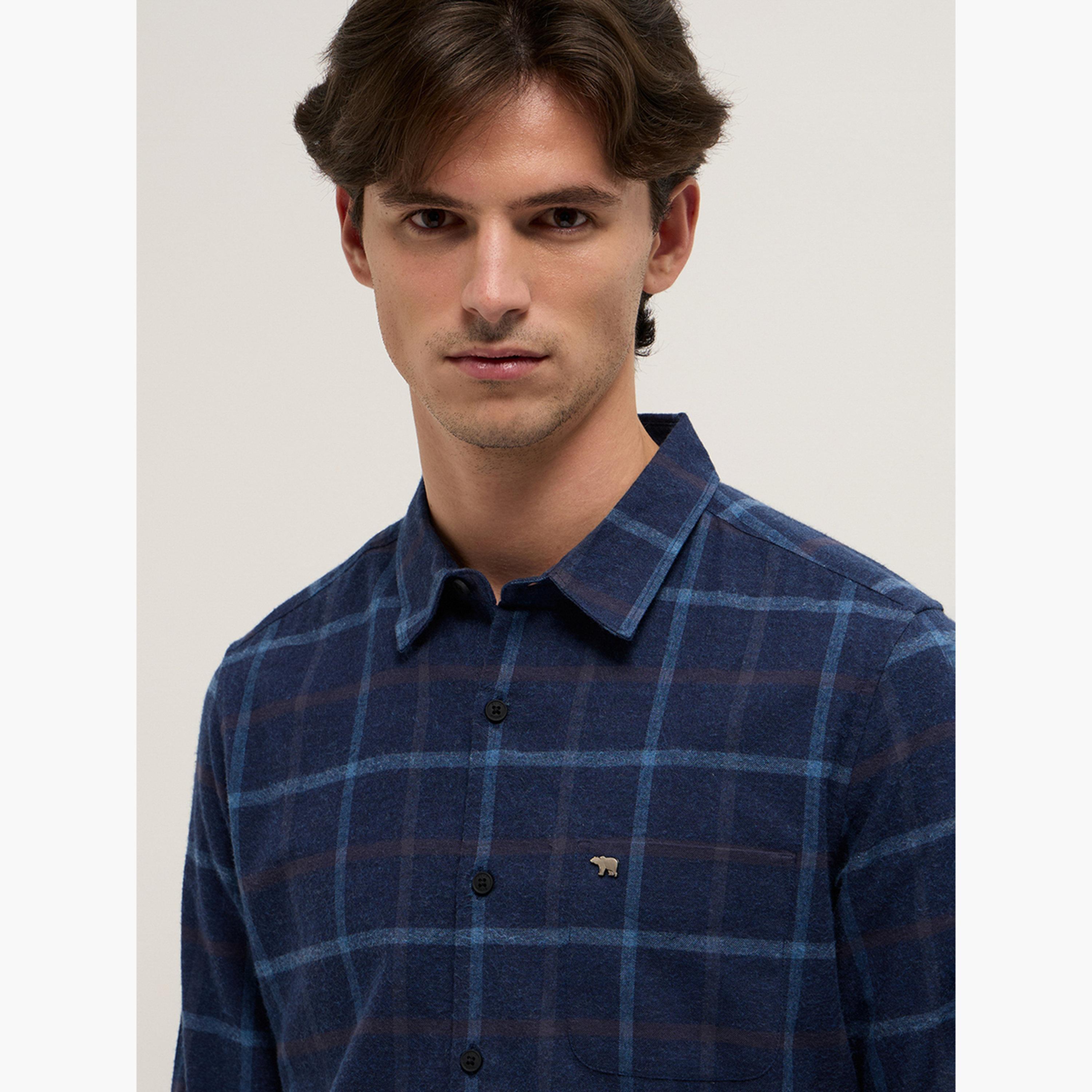 ذا بير هاوس × ستايلي - قميص رجالي من الفلانيل القطني المربّع بقصة ضيقة-men-clothing-shirts-image-3