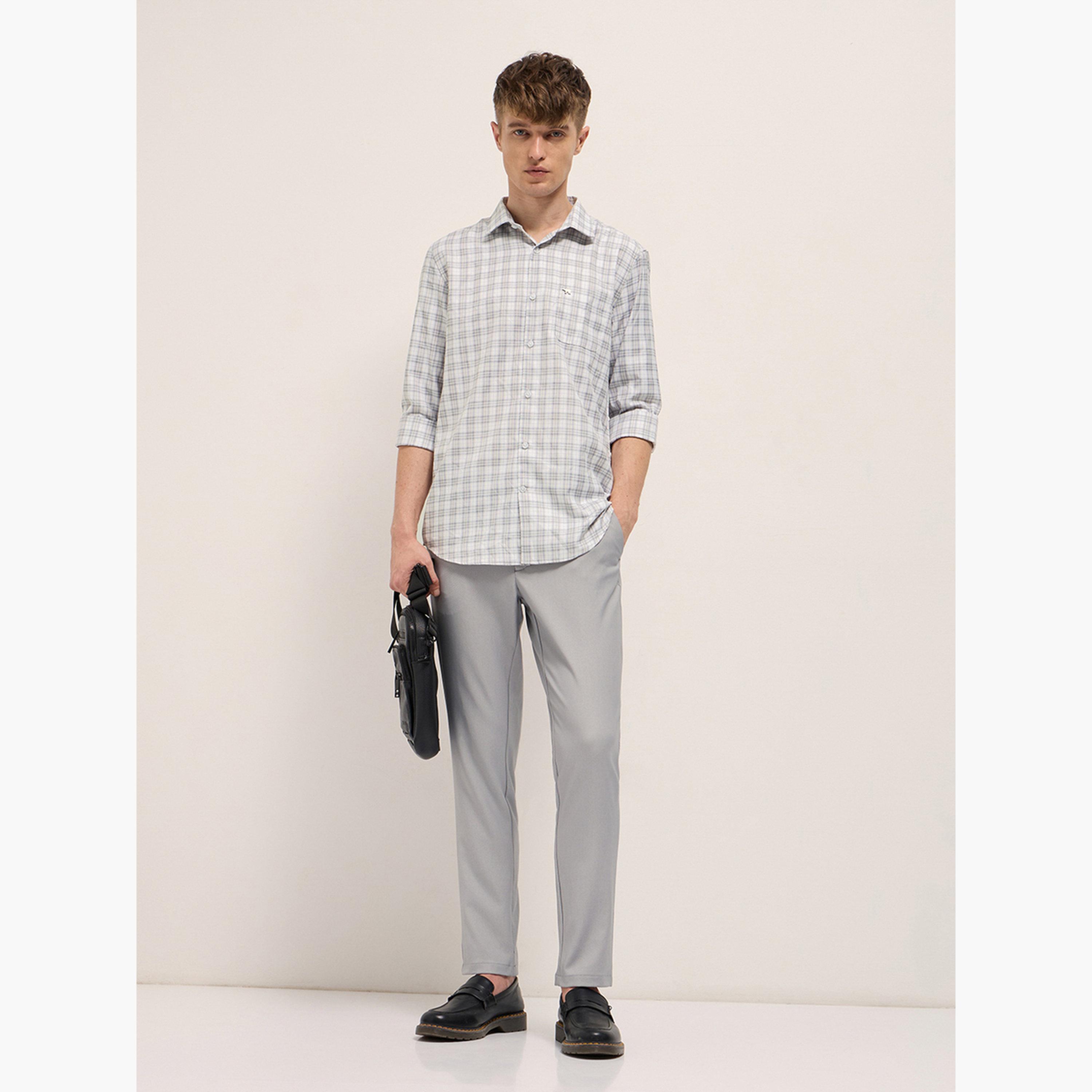 ذا بير هاوس × ستايلي - قميص رجالي رسمي بنقشة مربعات قصة محددة-men-clothing-shirts-image-3