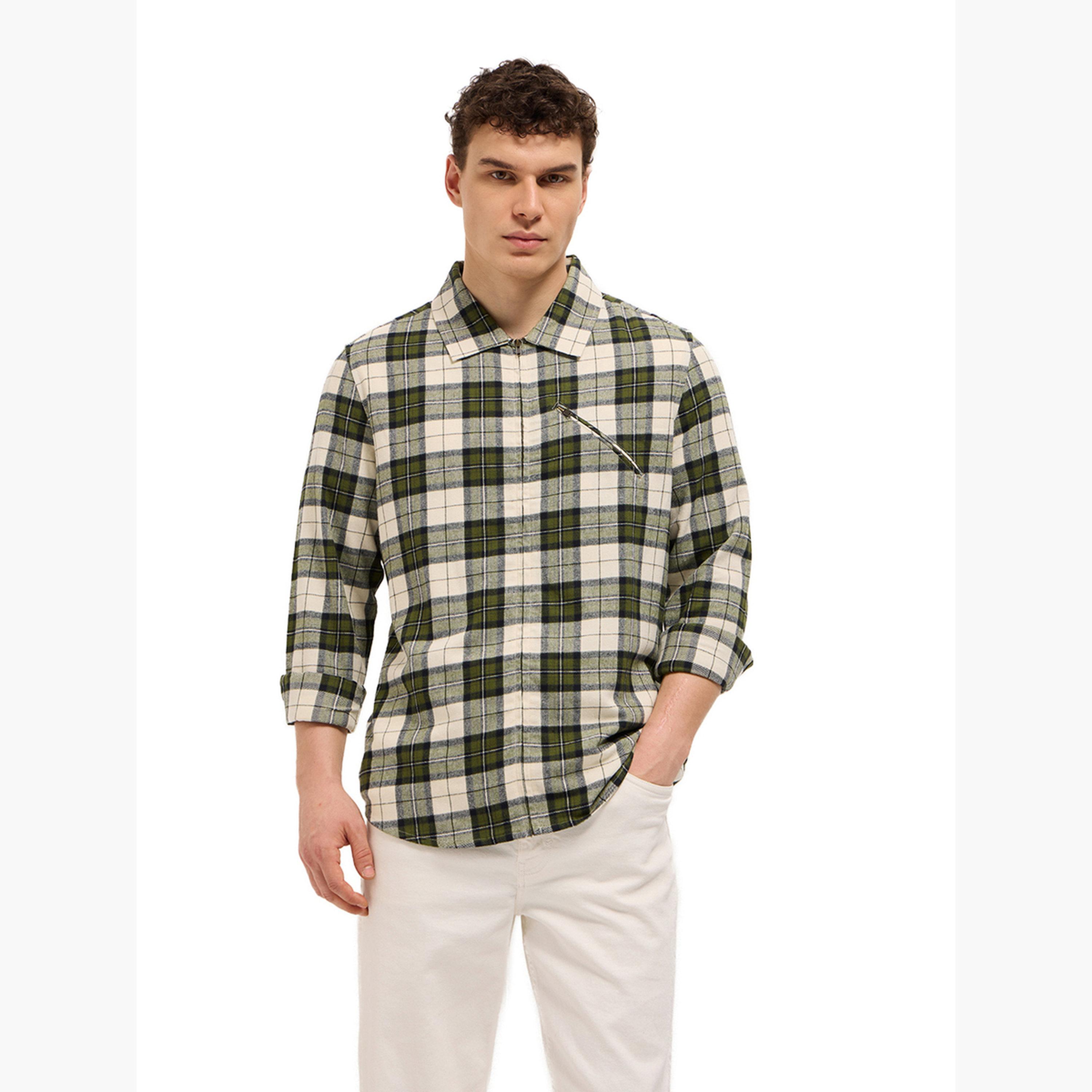 ذا بير هاوس × ستايلي - قميص رجالي قطني بنقشة مربعات وقصة عادية-men-clothing-shirts-image-4