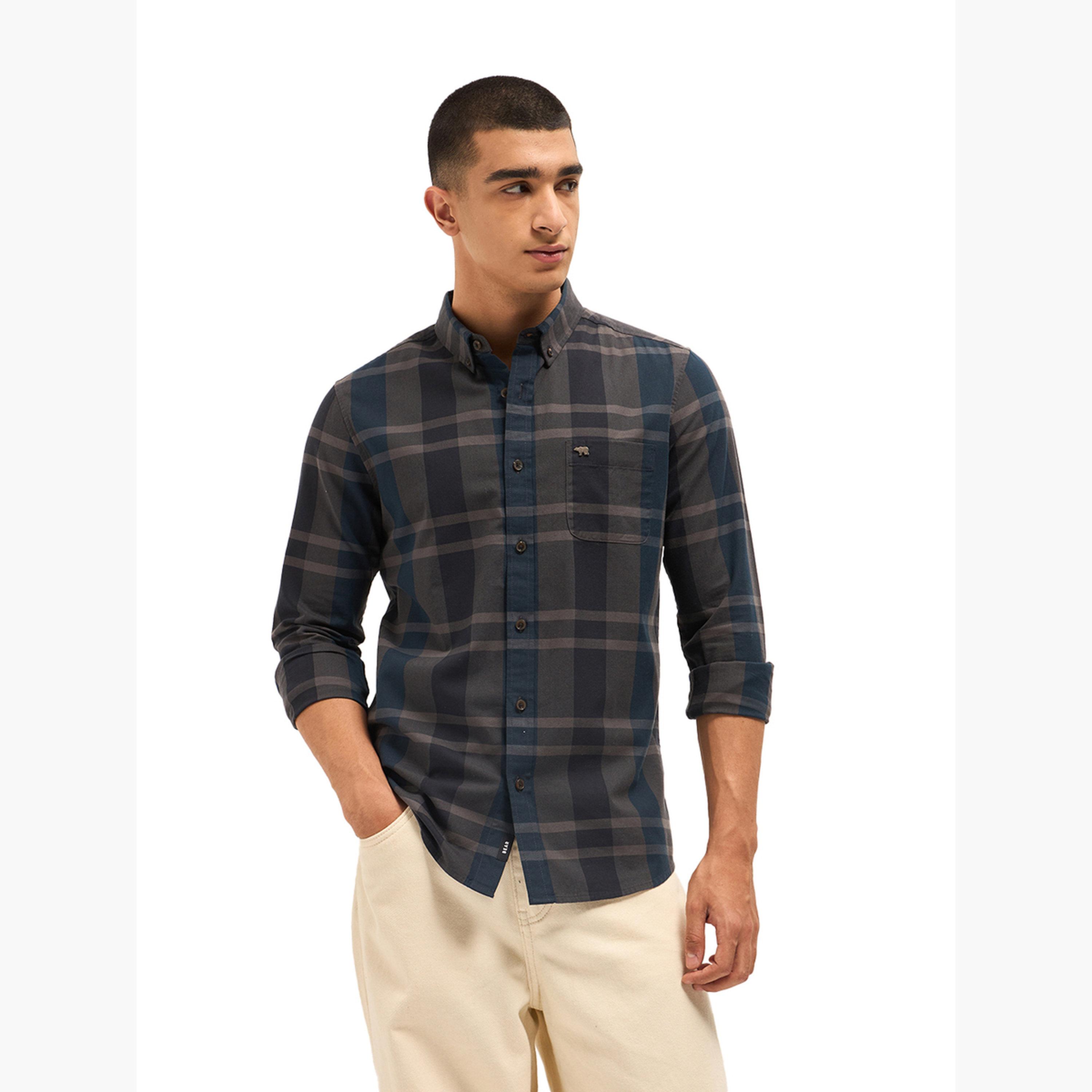 ذا بير هاوس × ستايلي - قميص رجالي كاجوال بقصة ضيقة بنقشة مربعات من القطن الخالص-men-clothing-shirts-image-4