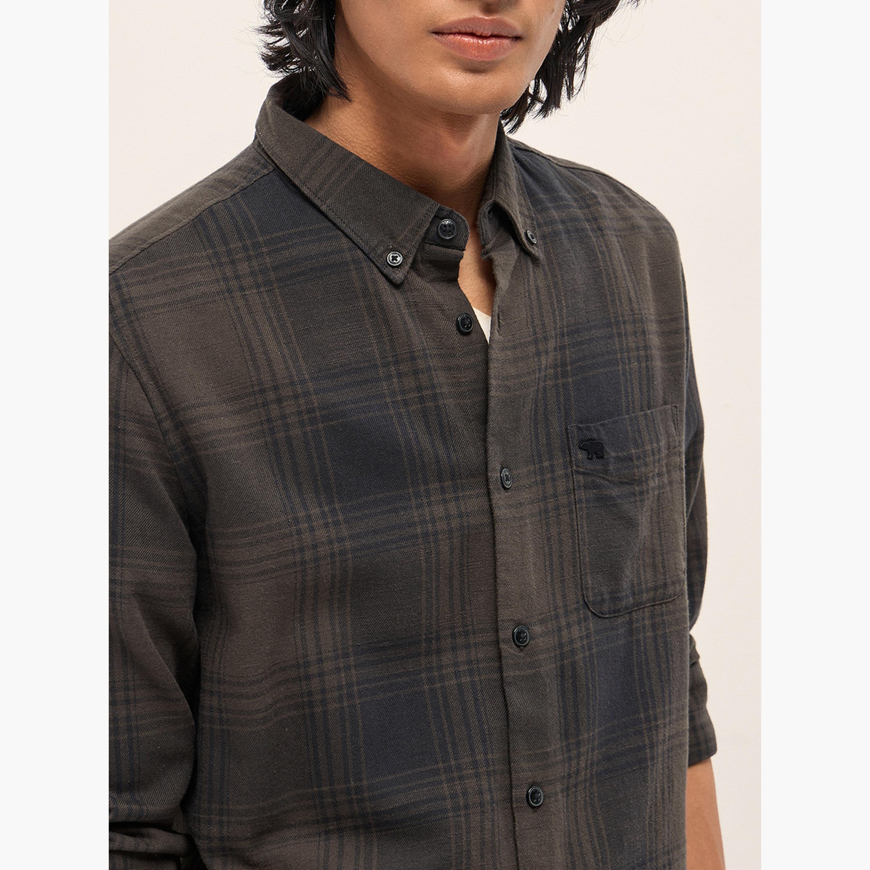 ذا بير هاوس × ستايلي - قميص رجالي قطني كاروهات بقصة ضيقة لإطلالة الكاجوال-men-clothing-shirts-image-2