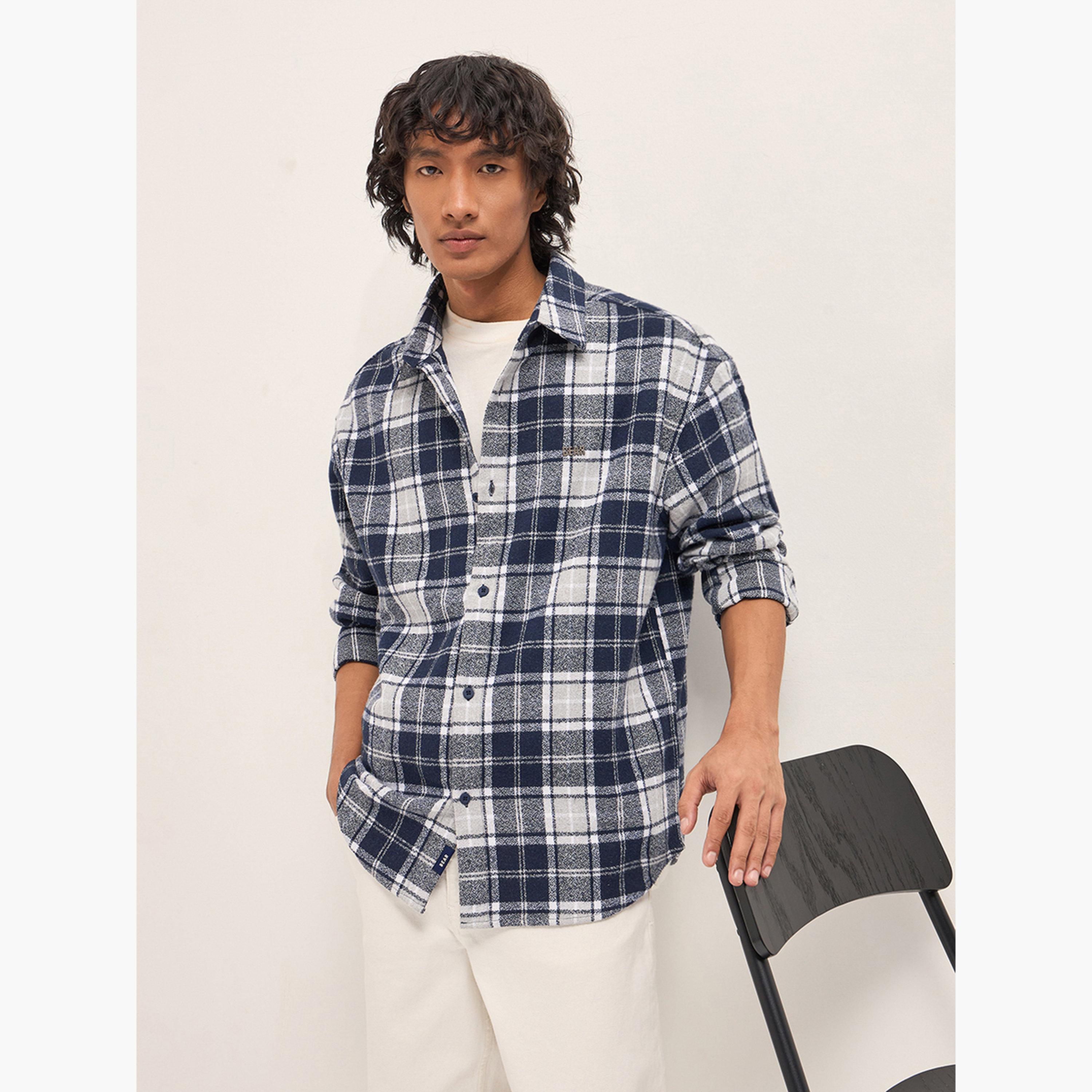The Bear House X Styli Men's Relaxed Fit Flannel Checked Cotton Blend Overshirt-men-clothing-shirts-image-5