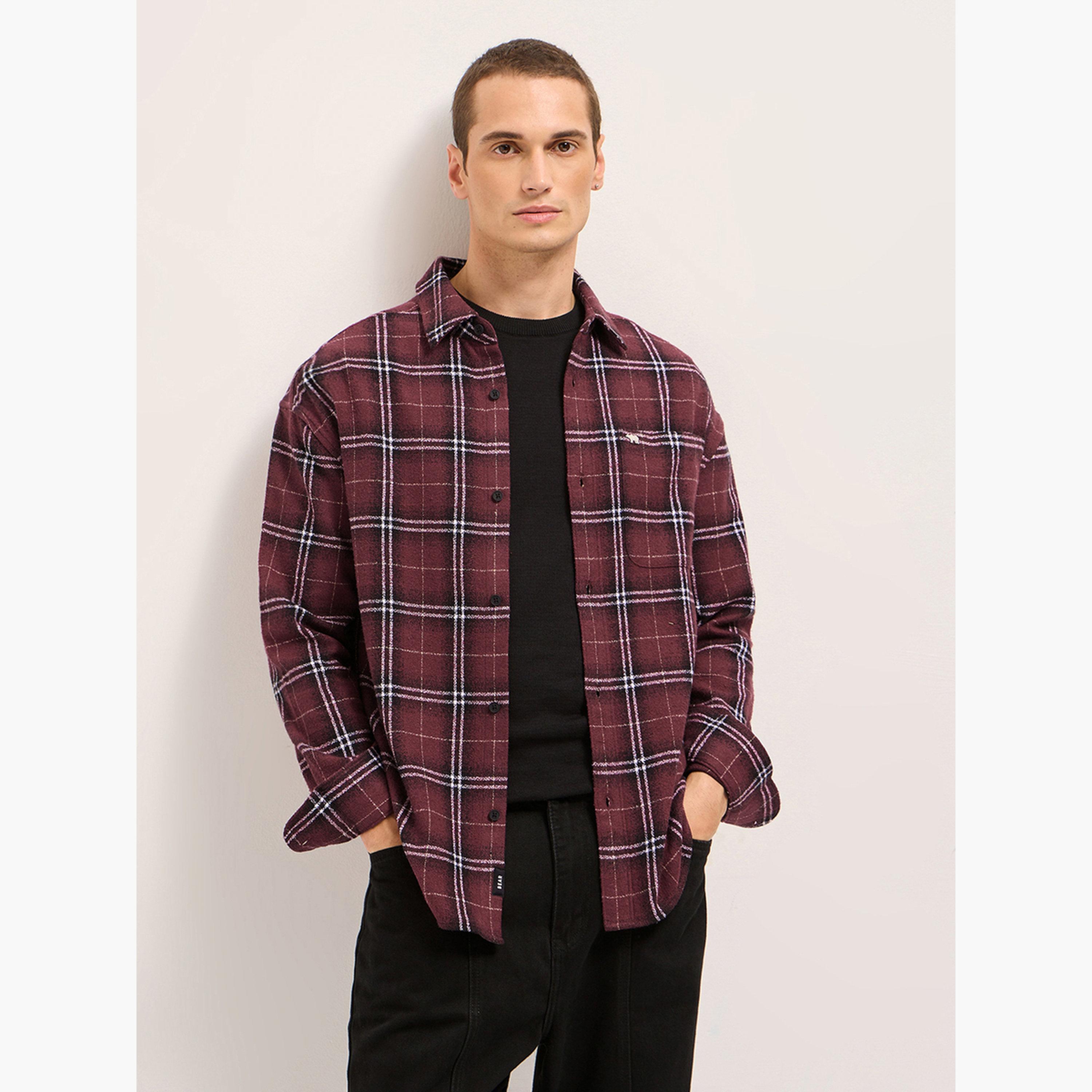 ذا بير هاوس × ستايلي - قميص رجالي قطني كاروهات بقصة مريحة من الفلانيل، لإطلالة الكاجوال-men-clothing-shirts-image-5