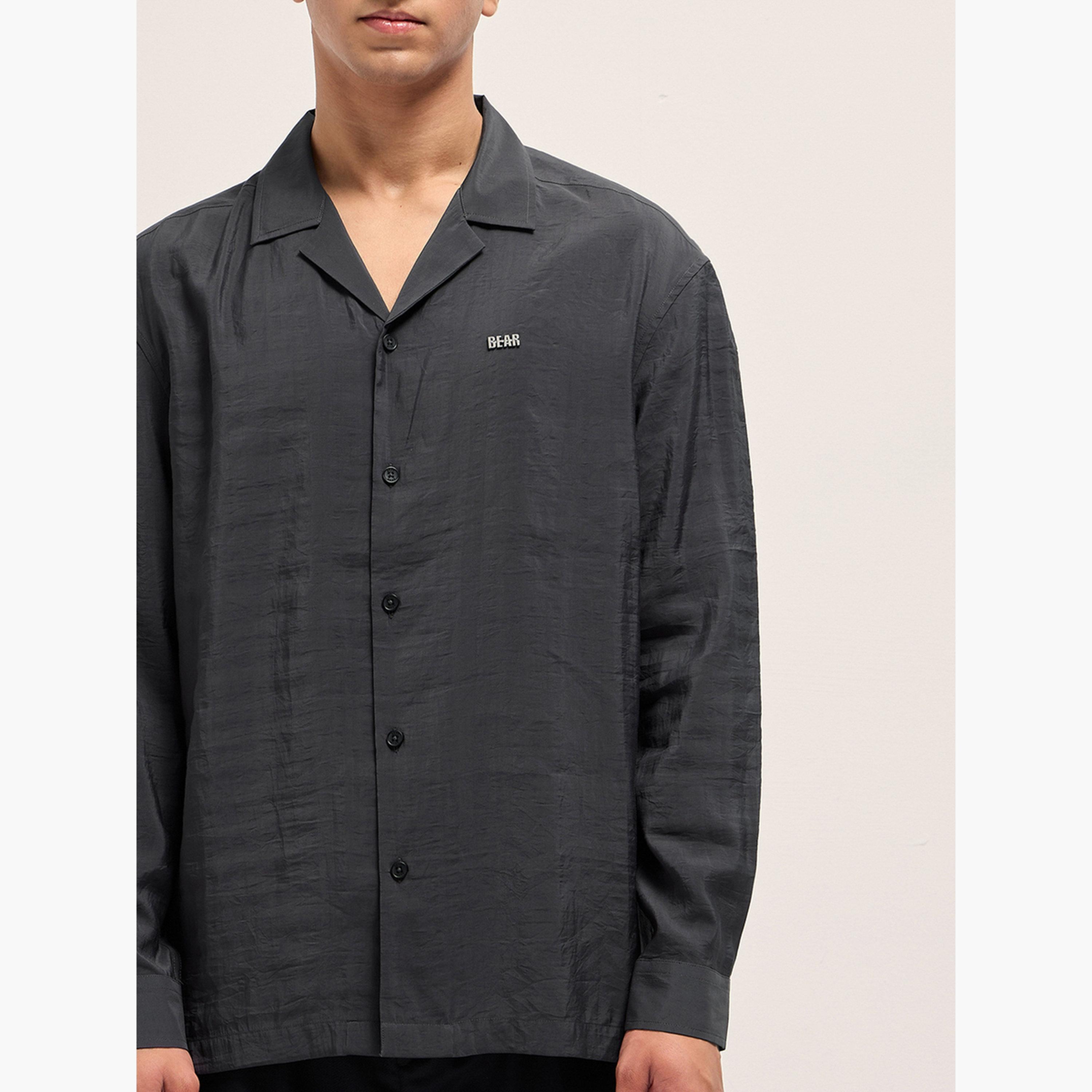 ذا بير هاوس × ستايلي - قميص رجالي سادة بياقة كوبية وقصة واسعة لإطلالة الكاجوال-men-clothing-shirts-image-3