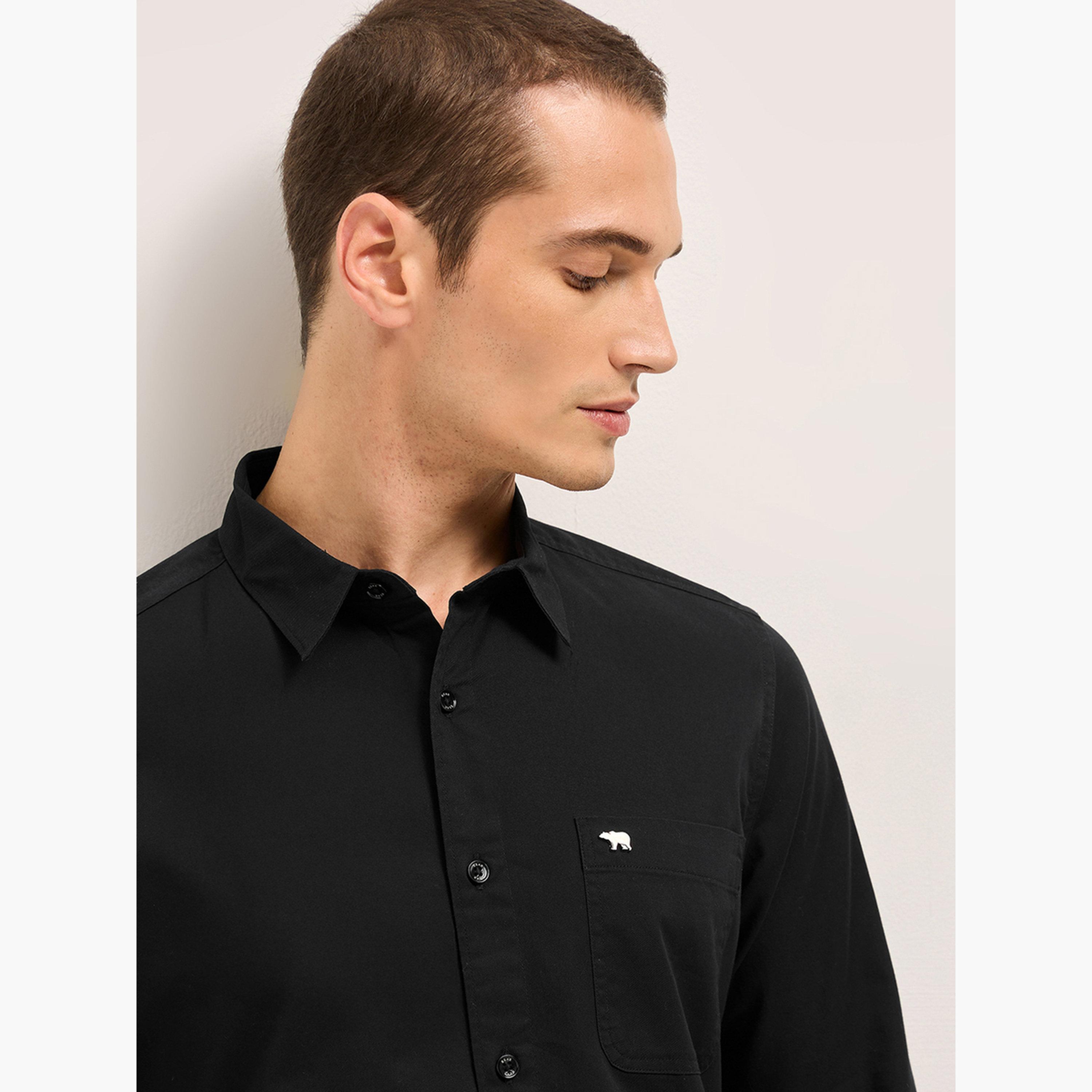 The Bear House X Styli Men's Solid Cotton Slim Fit Casual Shirt-men-clothing-shirts-image-3