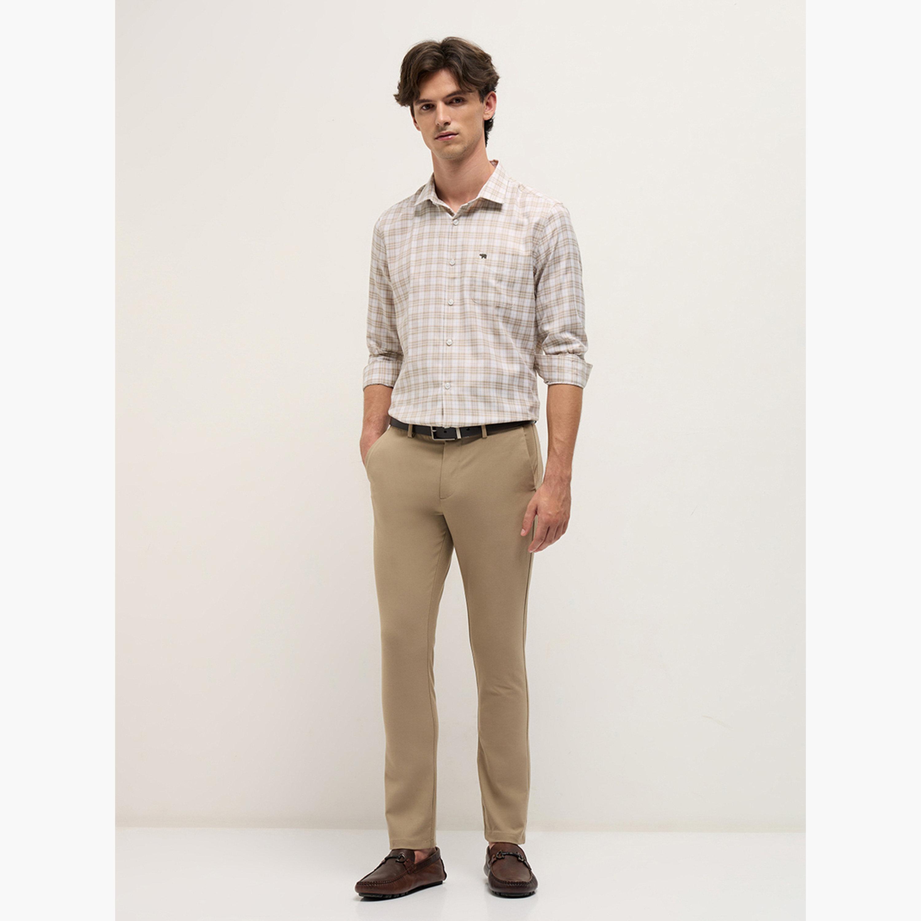 ذا بير هاوس × ستايلي - قميص رجالي رسمي بنقشة مربعات قصة محددة-men-clothing-shirts-image-3
