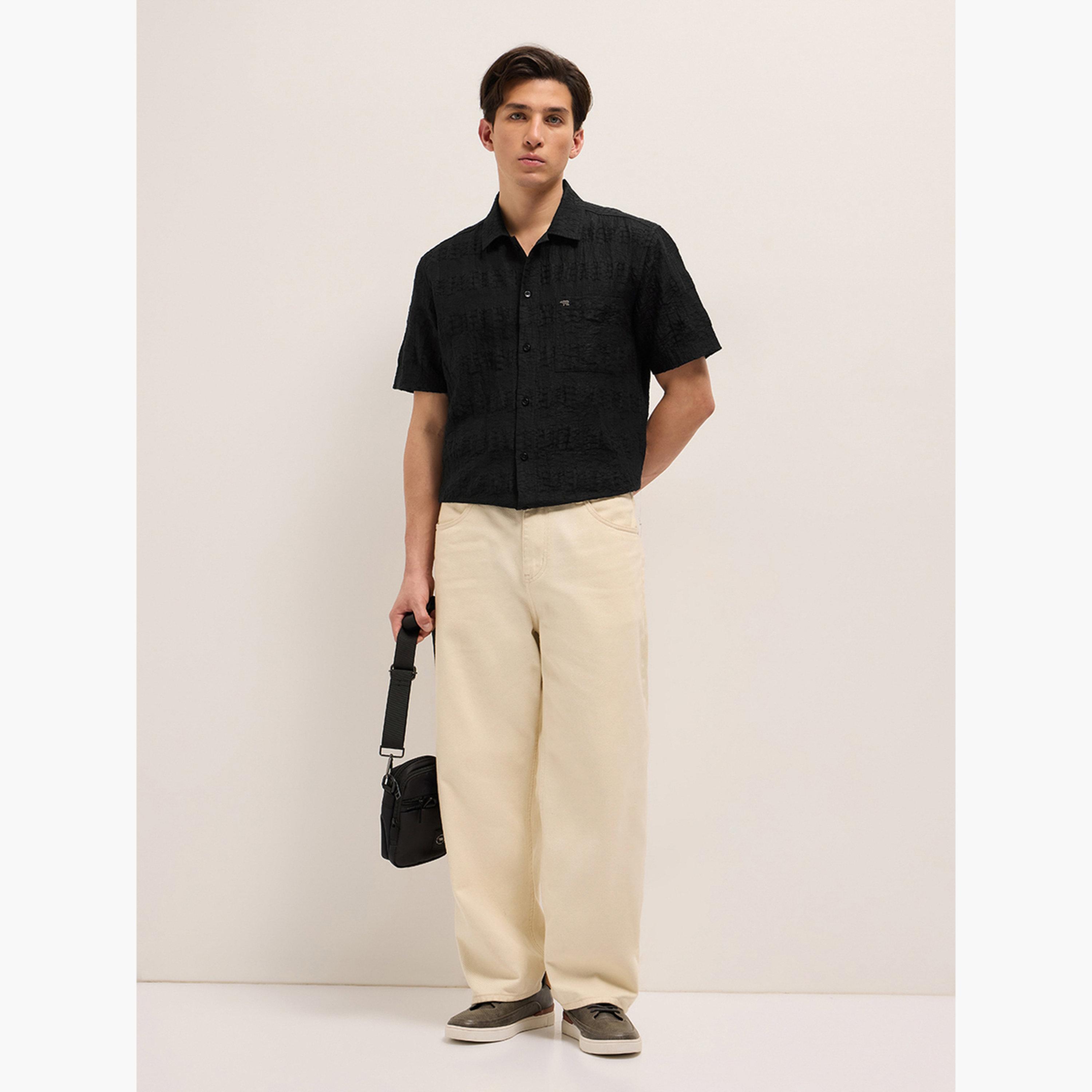 ذا بير هاوس × ستايلي - قميص رجالي كاجوال بقصة عادية ونسيج مميز-men-clothing-shirts-image-4