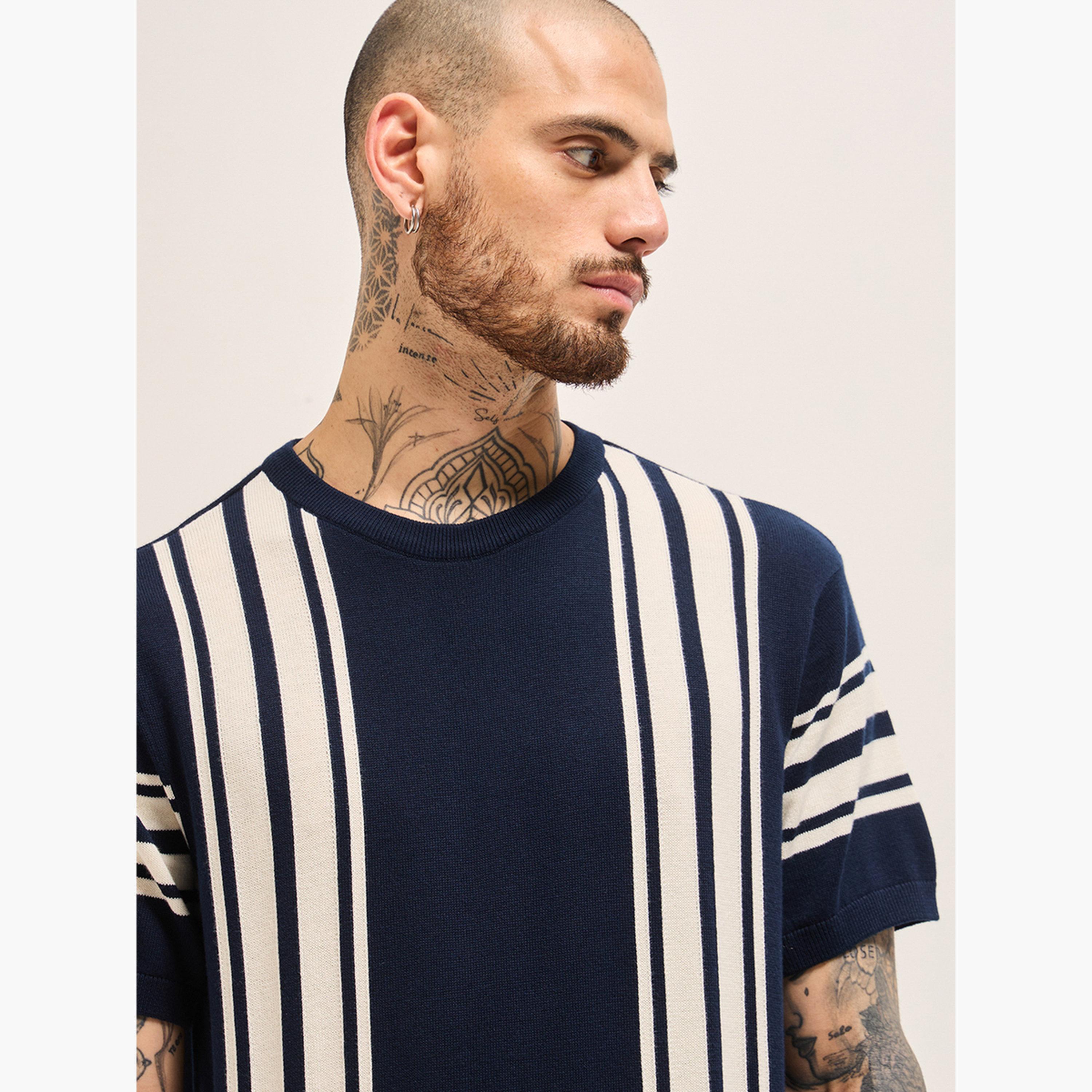 تيشيرت رجالي قطن خالص مخطط بياقة دائرية-men-clothing-tshirtsandpolos-tshirts-image-2