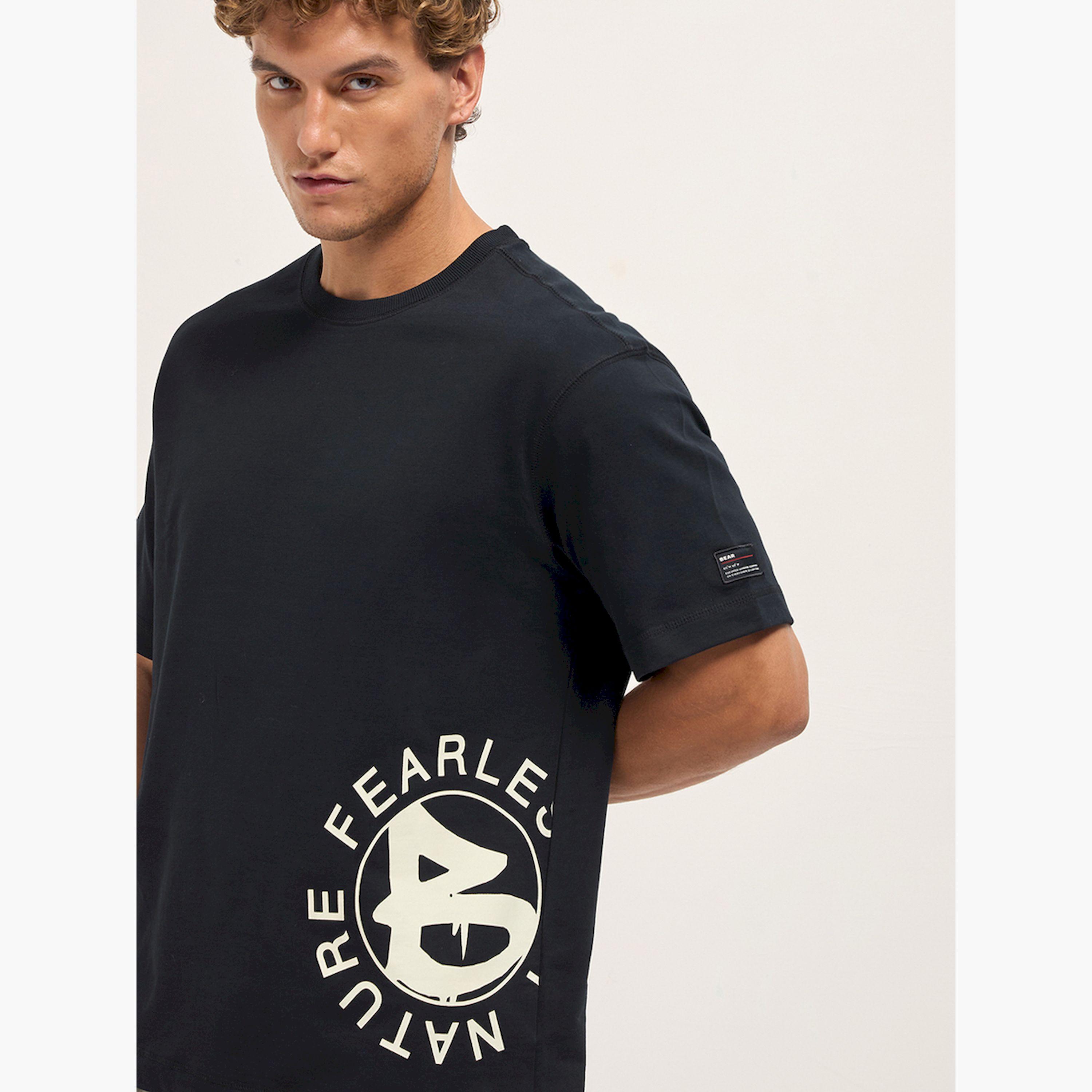 تيشيرت رجالي قطن خالص بطبعة جرافيك وقصة فضفاضة-men-clothing-tshirtsandpolos-tshirts-image-6