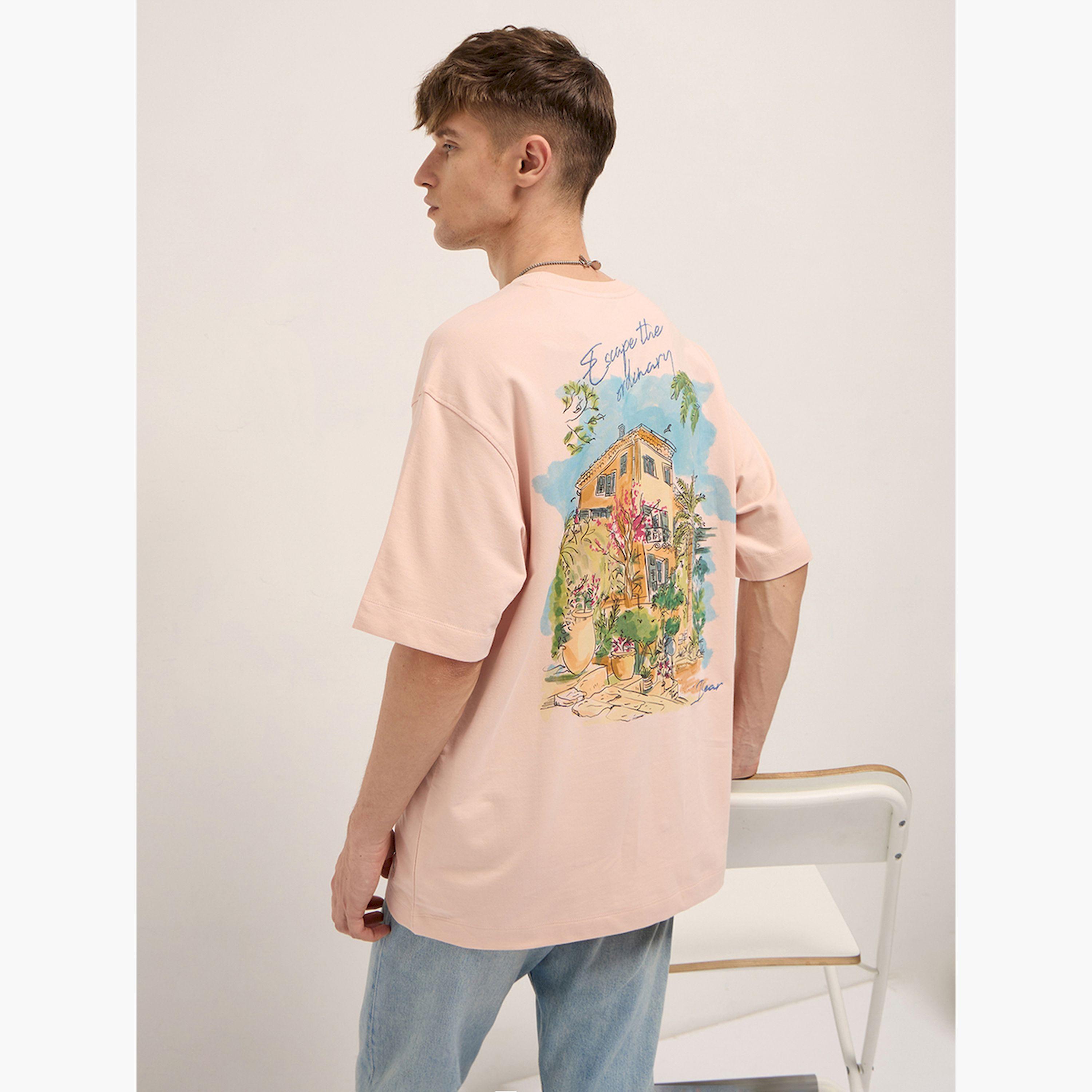 تيشيرت رجالي قطن خالص بطبعة جرافيك وقصة فضفاضة-men-clothing-tshirtsandpolos-tshirts-image-5