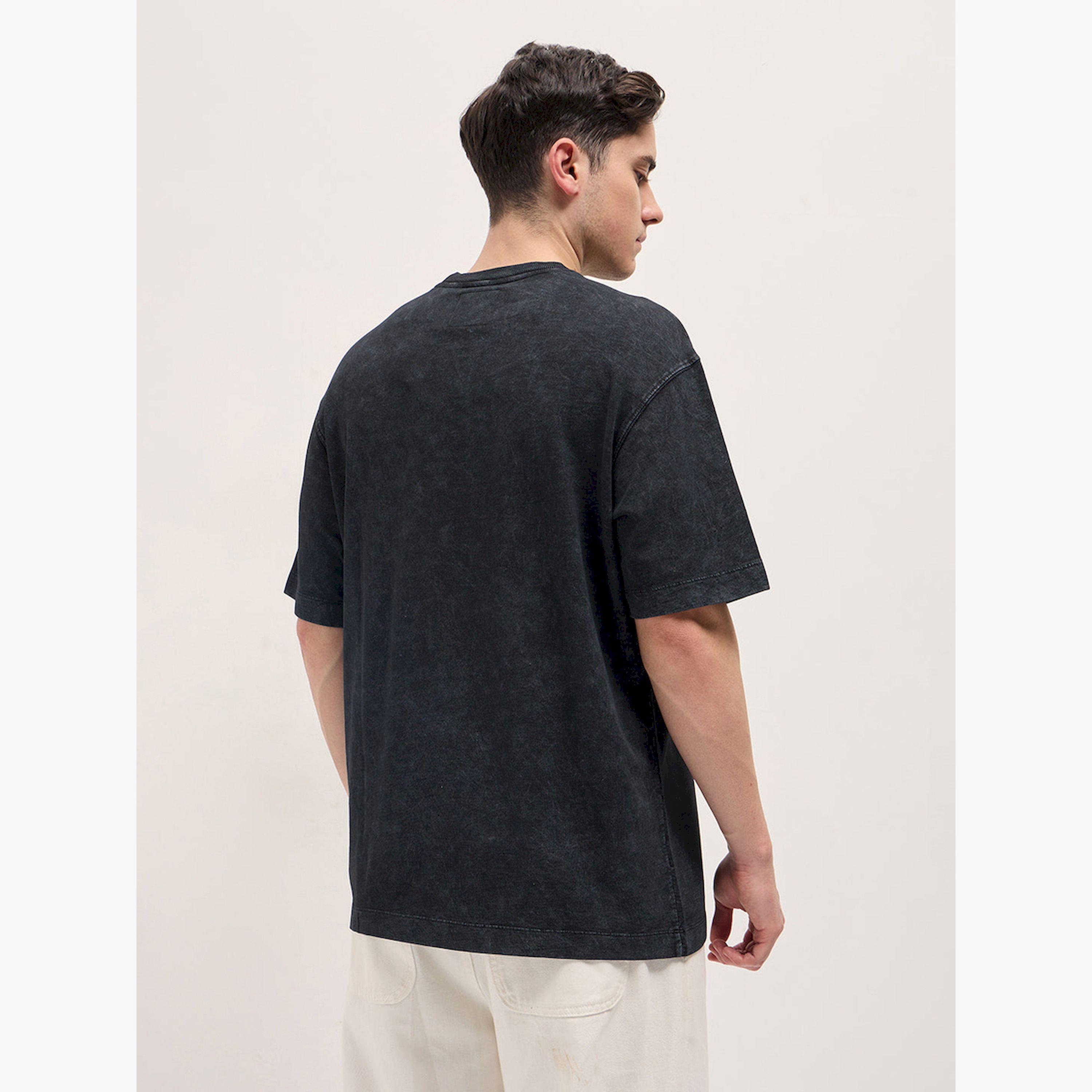 The Bear House X Styli Men Cotton Washed Crew Neck T-Shirt-men-clothing-tshirtsandpolos-tshirts-image-4
