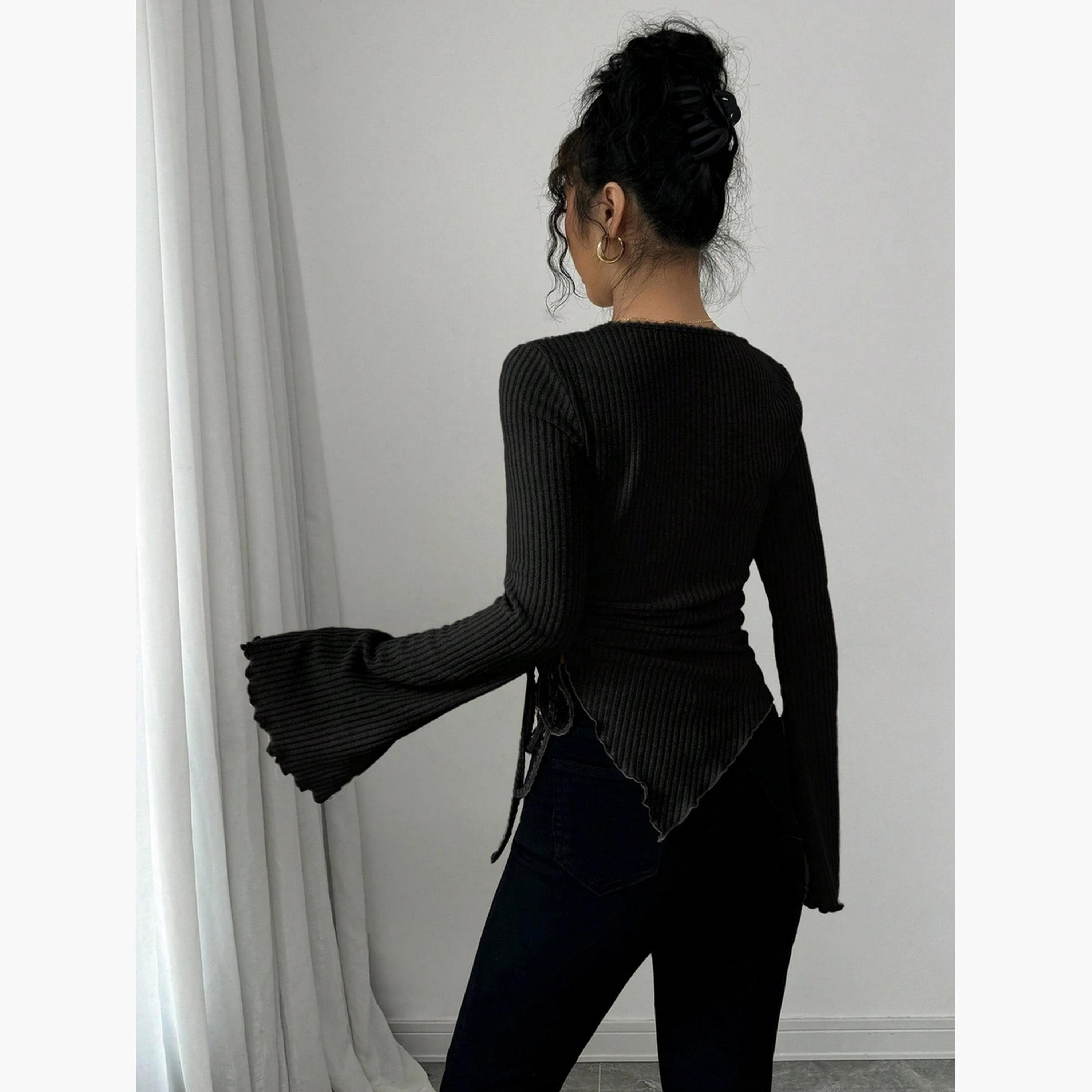 بلوزة مضلعة برباط خصر-women-clothing-shirtsandblouses-blouses-image-2
