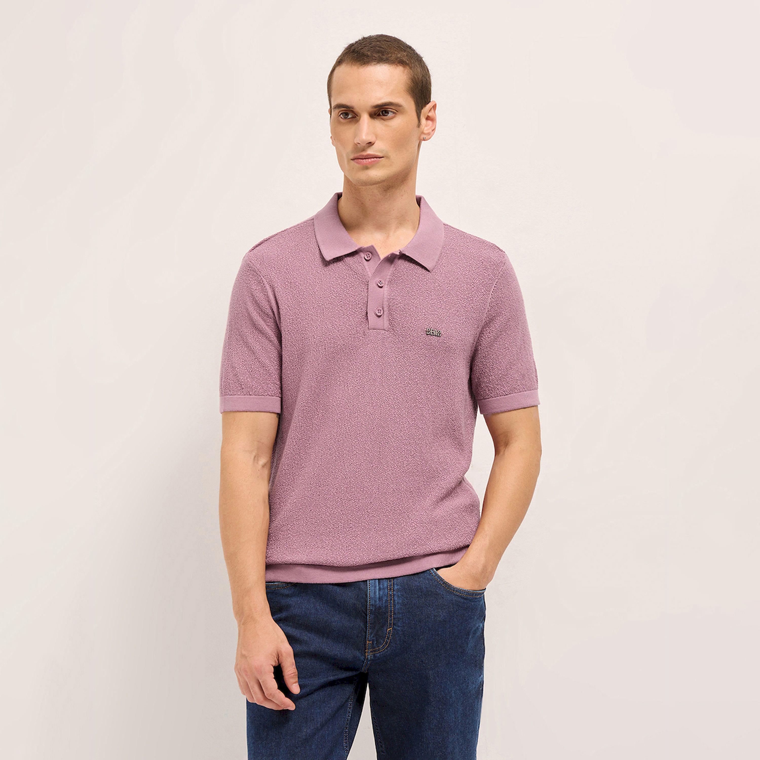 قميص بولو رجالي سادة محبوك بارز الملمس وقصة عادية-men-clothing-tshirtsandpolos-polos-image-1