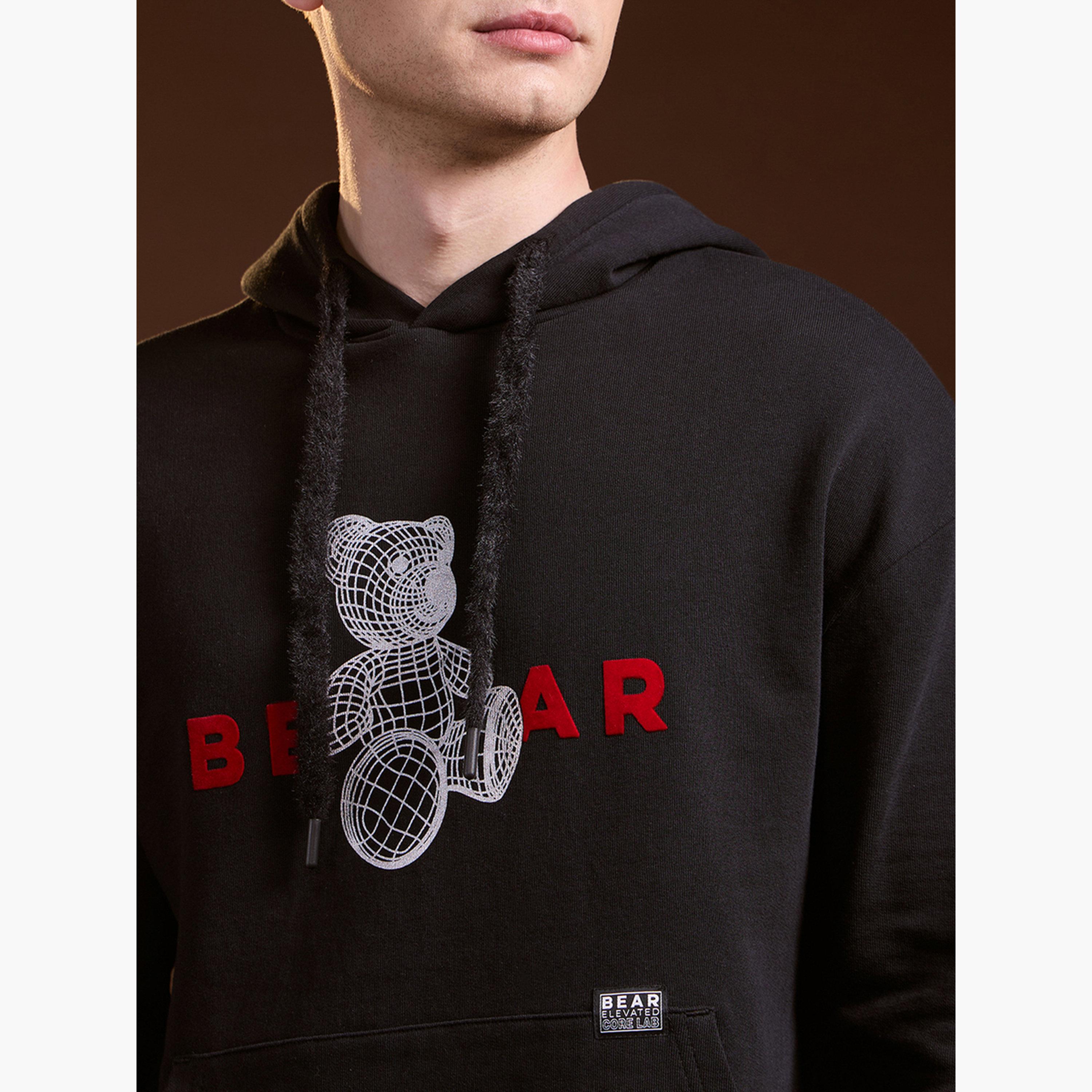 ذا بير هاوس × ستايلي - هودي رجالي مطبوع عليه رسومات من القطن الخالص-men-winterwear-hoodiesandsweatshirts-image-2