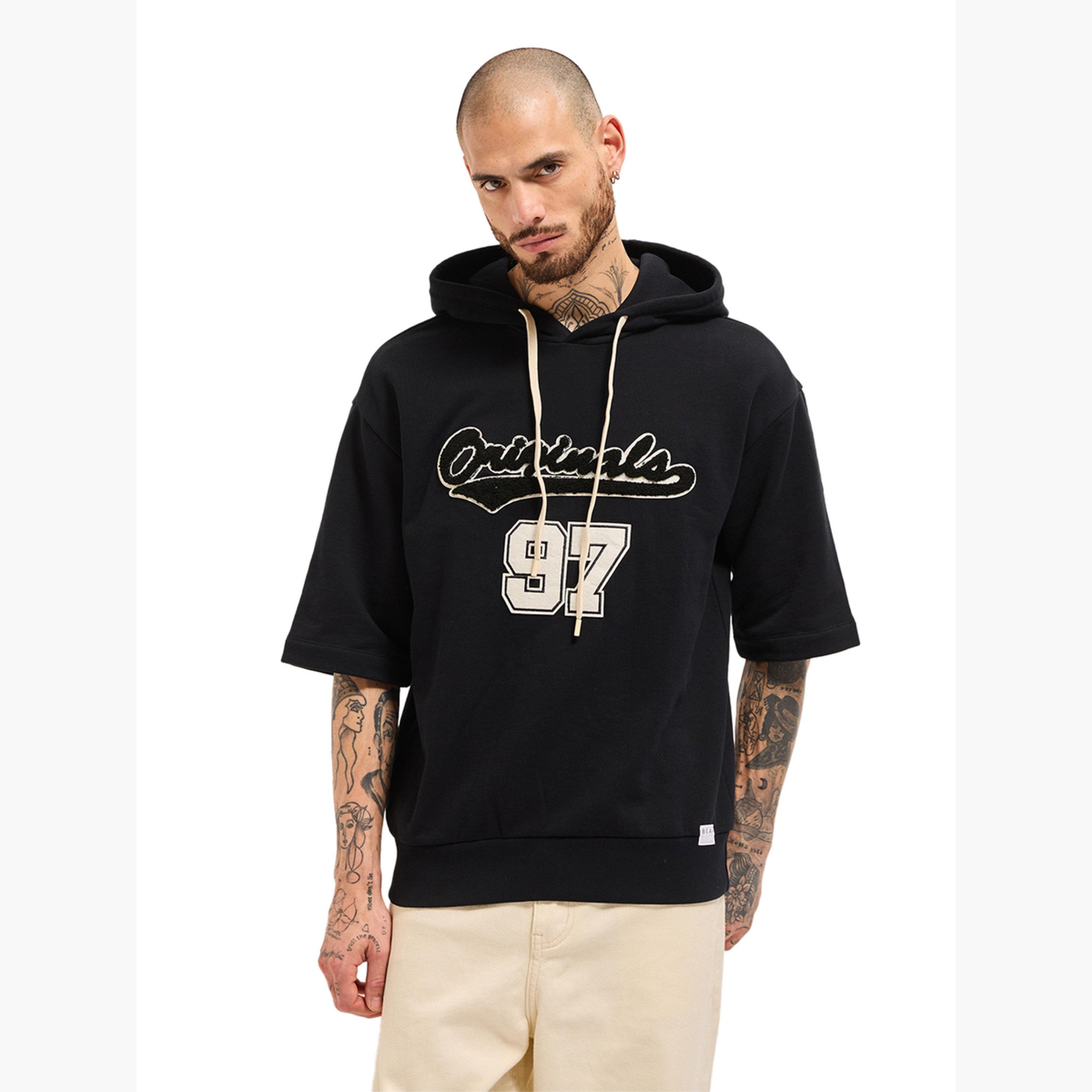 The Bear House X Styli Men's Pure Cotton Hooded Sweatshirt-men-winterwear-hoodiesandsweatshirts-image-6