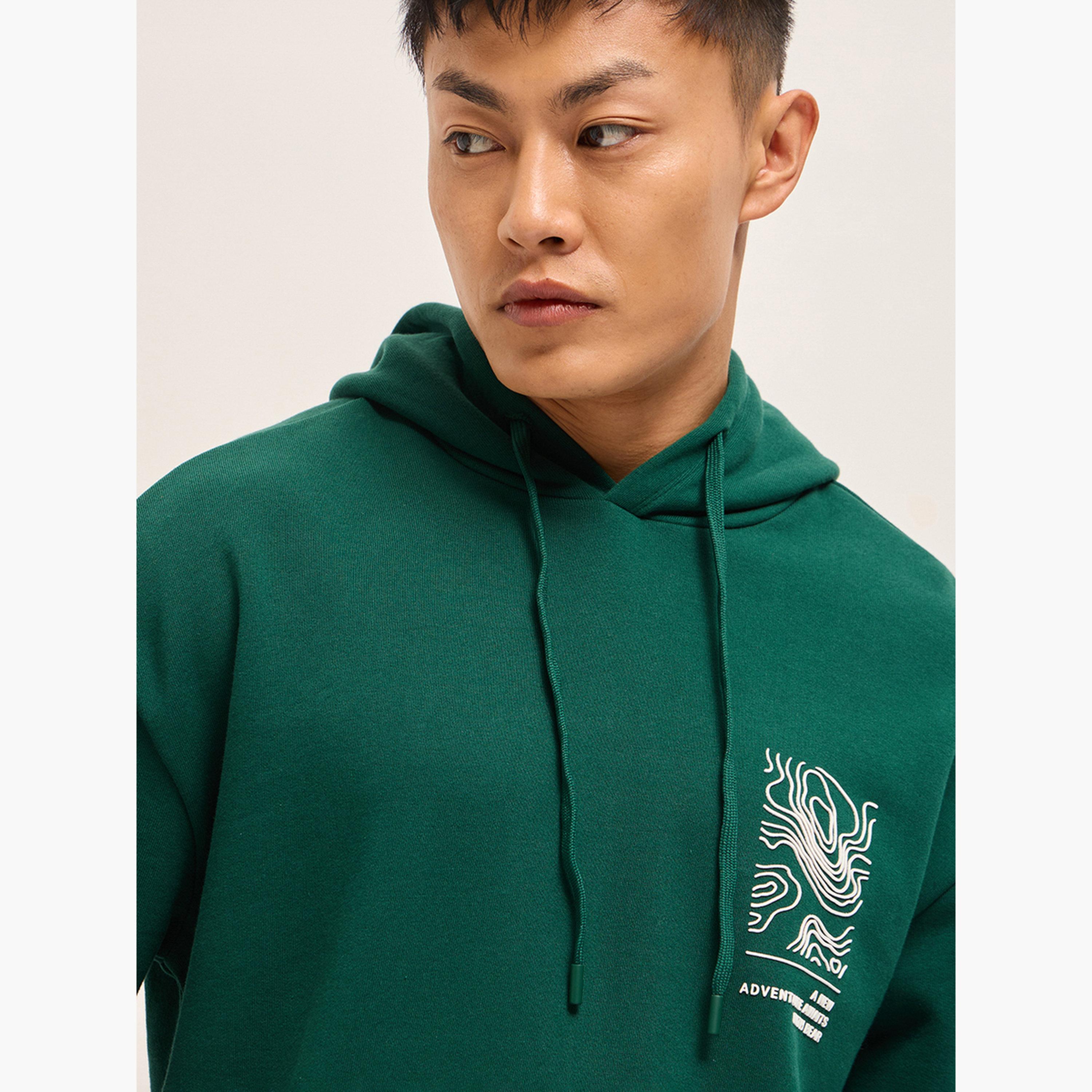 ذا بير هاوس × ستايلي - سويت شيرت رجالي بغطاء رأس مصنوع من القطن الخالص-men-winterwear-hoodiesandsweatshirts-image-2