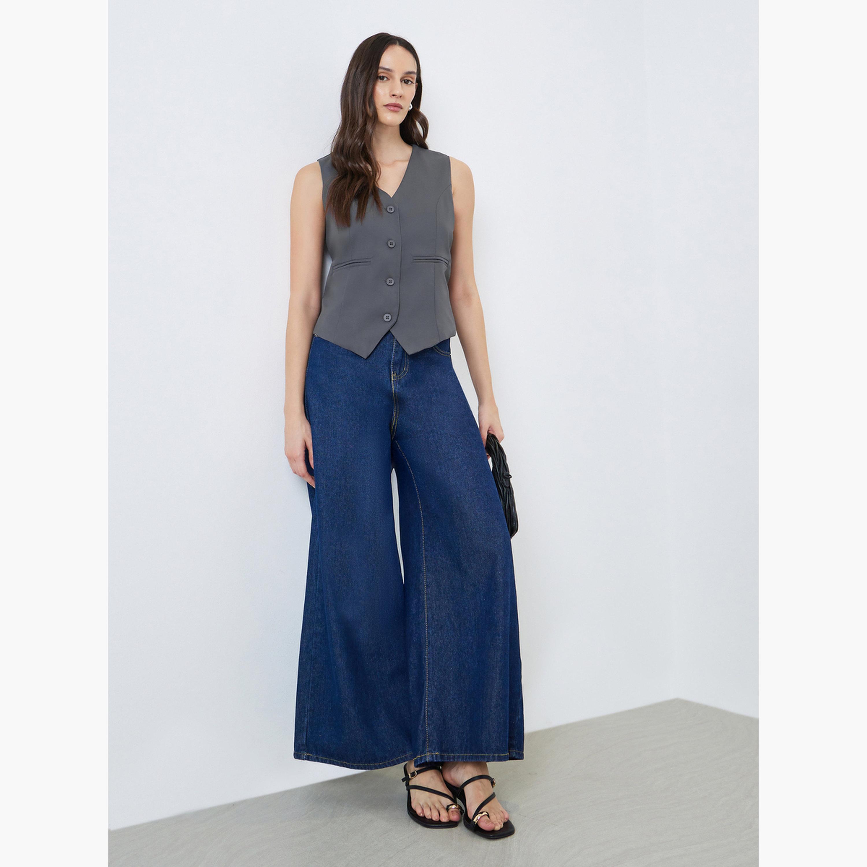 فيست بلا أكمام-women-clothing-shirtsandblouses-blouses-image-2