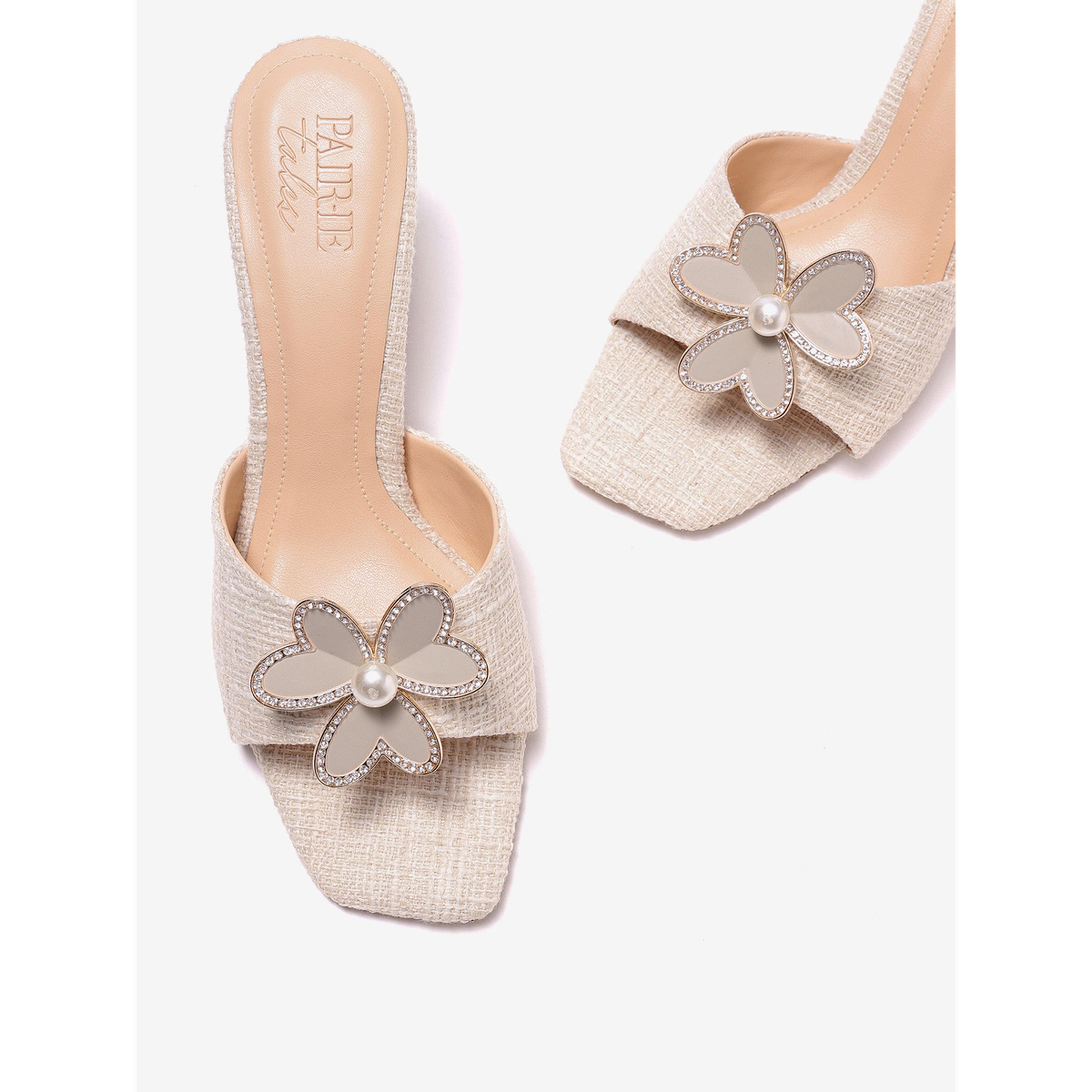 صندل منسوج بكعب عريض وتفاصيل زهرة-women-shoes-heels-image-4