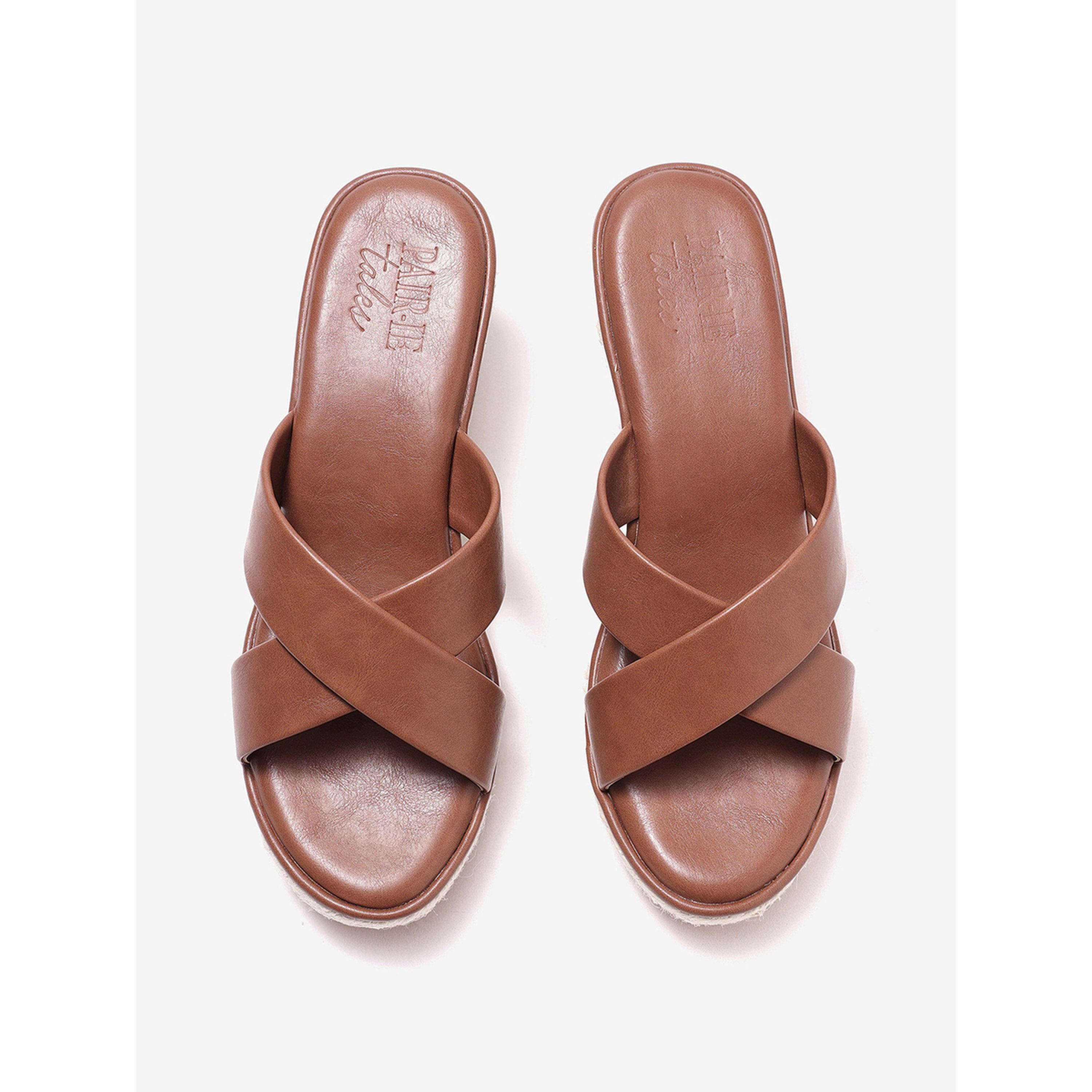 صندل اسبادريل بكعب ويدج وسيور متقاطعة-women-shoes-sandals-heeled-image-3
