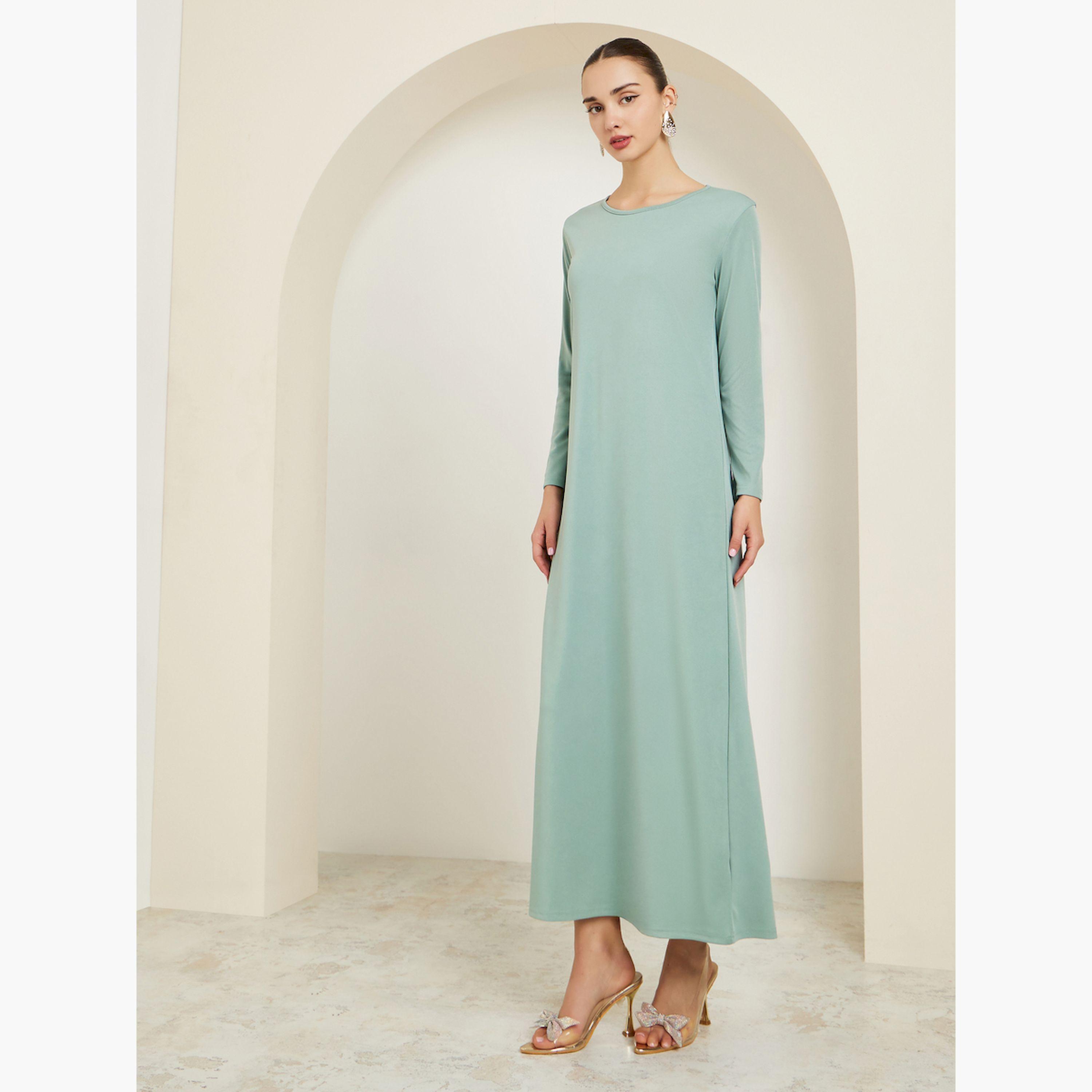 قفطان طويل أخضر بأكمام كيب مزينة-women-clothing-dresses-image-4