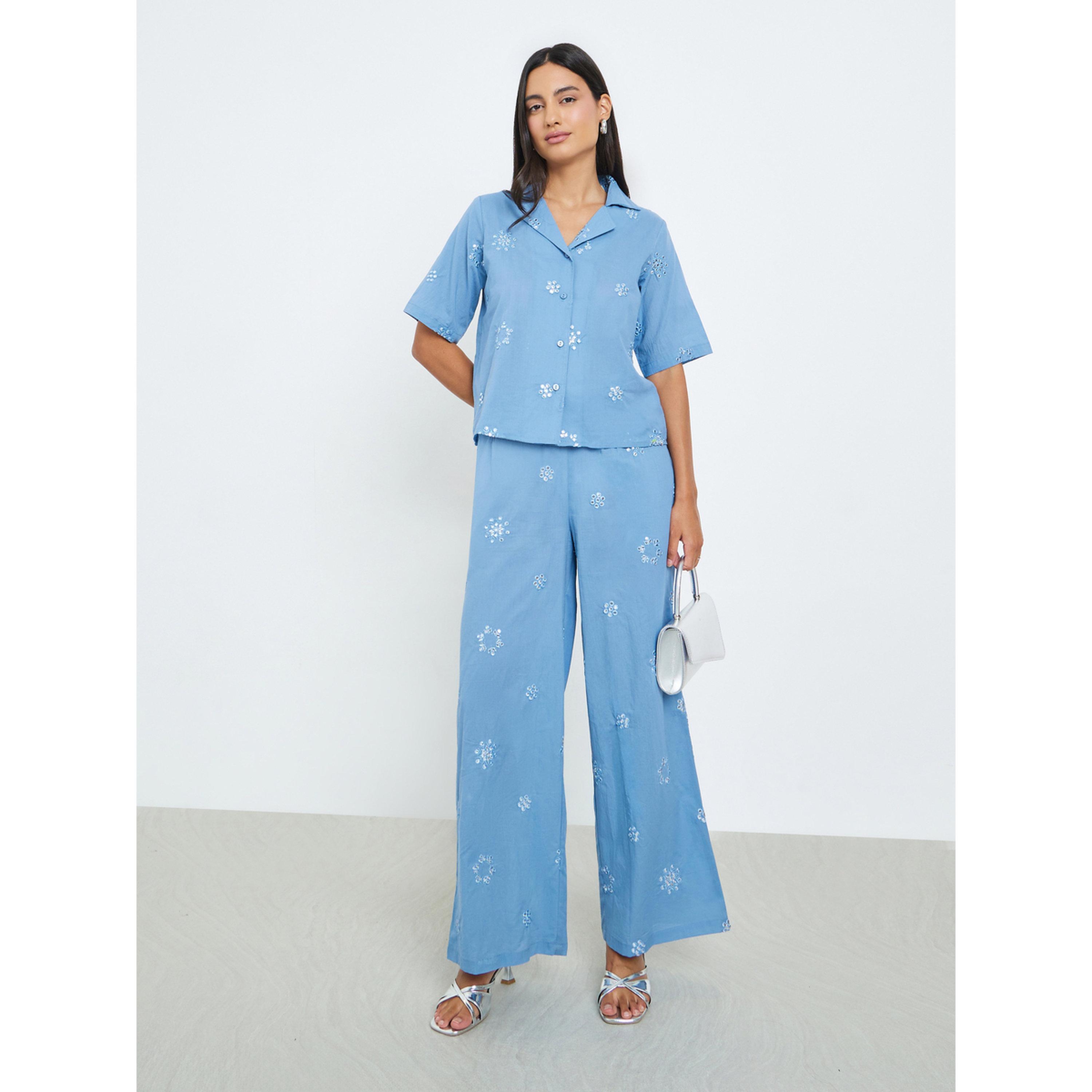طقم منسق من بنطال وبلوزة مطرزة-women-clothing-coordsets-image-2
