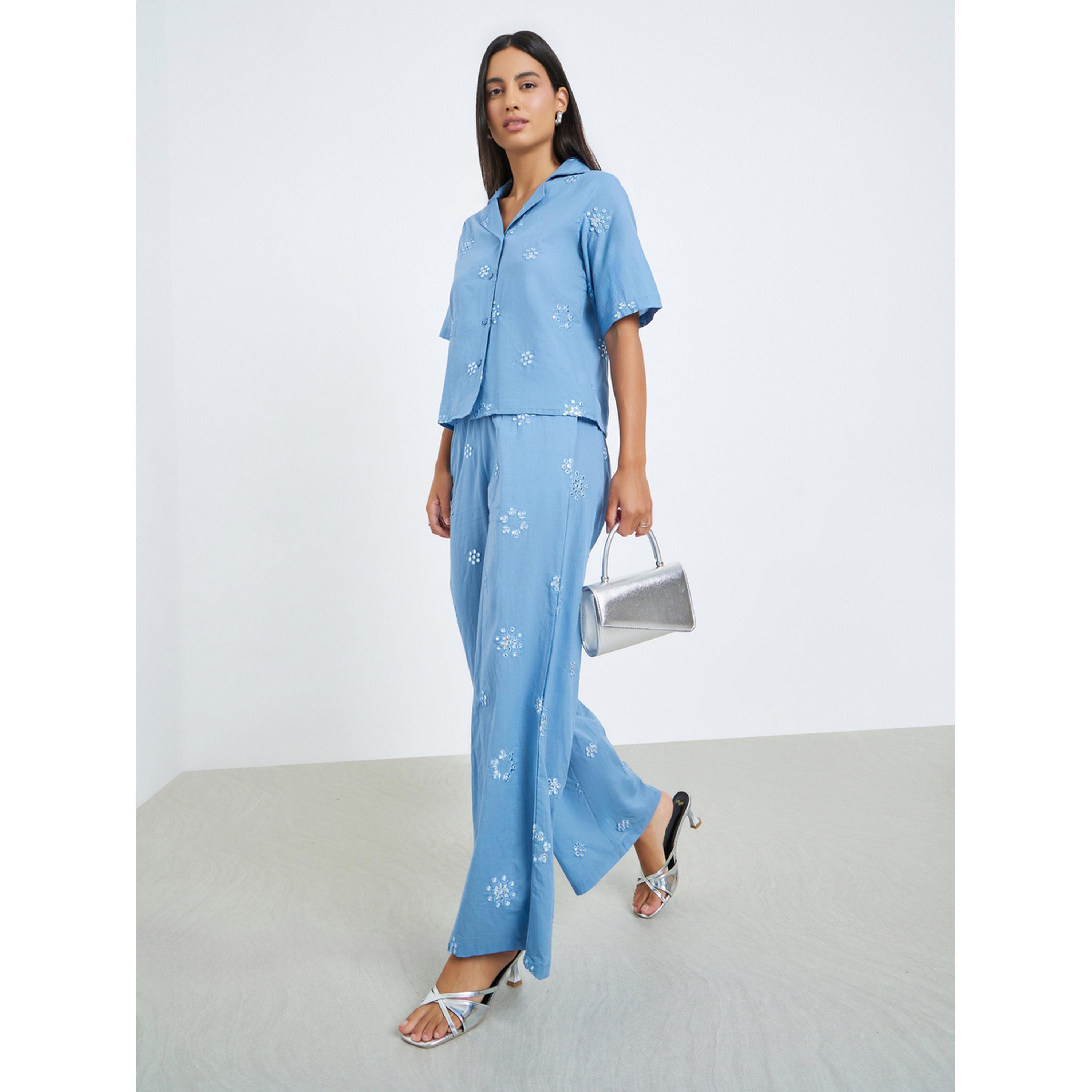 طقم منسق من بنطال وبلوزة مطرزة-women-clothing-coordsets-image-3
