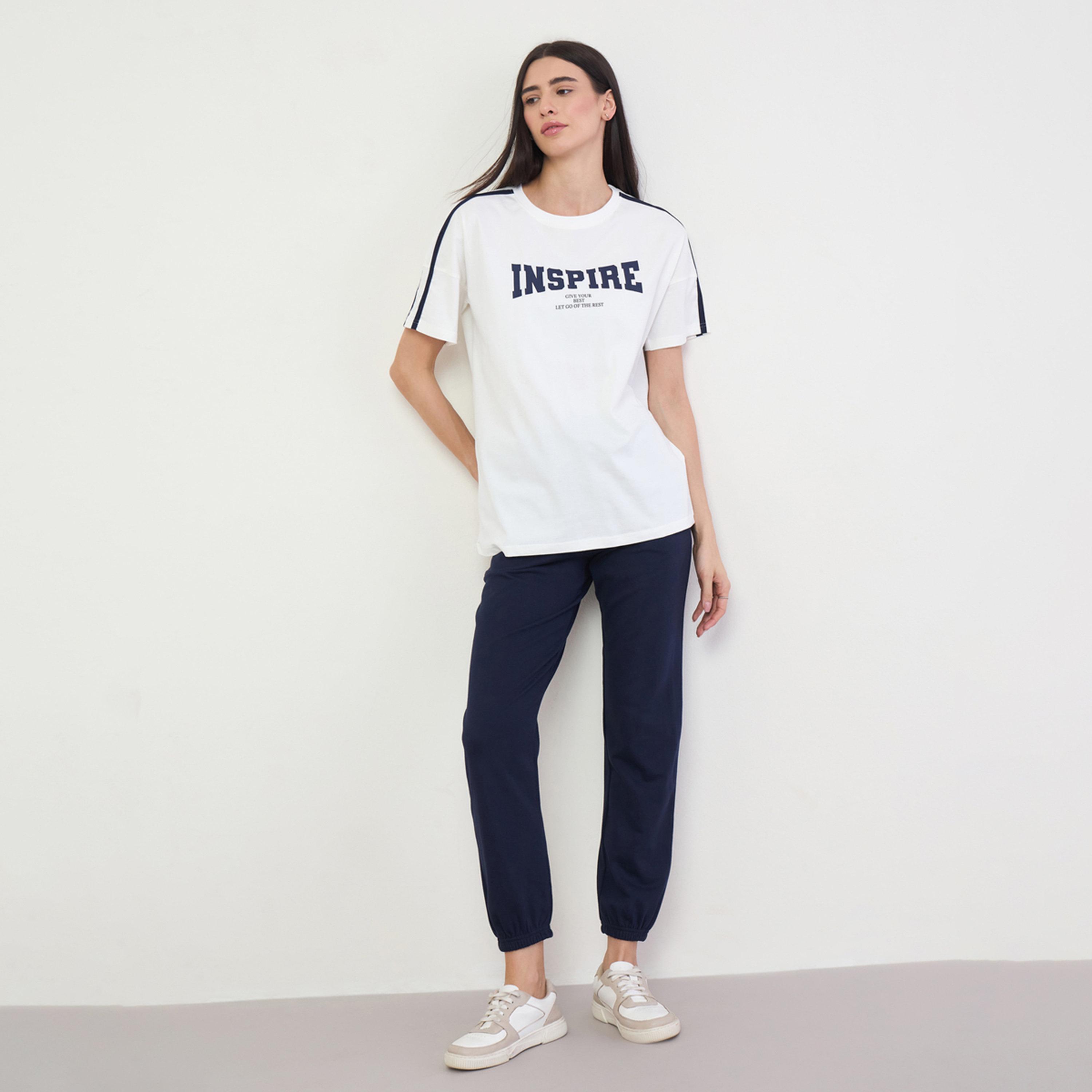 Styli Printed Oversized T-Shirt and Cuffed Joggers Co-Ords-women-clothing-coordsets-image-1