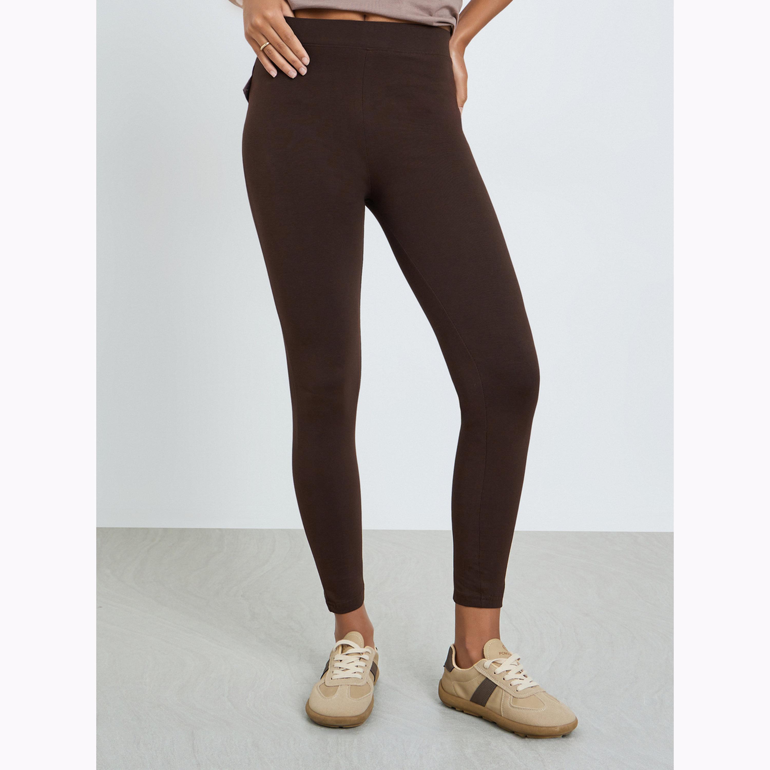طقم منسق من ليقنز وتيشيرت فضفاض بطبعة شعار-women-clothing-coordsets-image-4