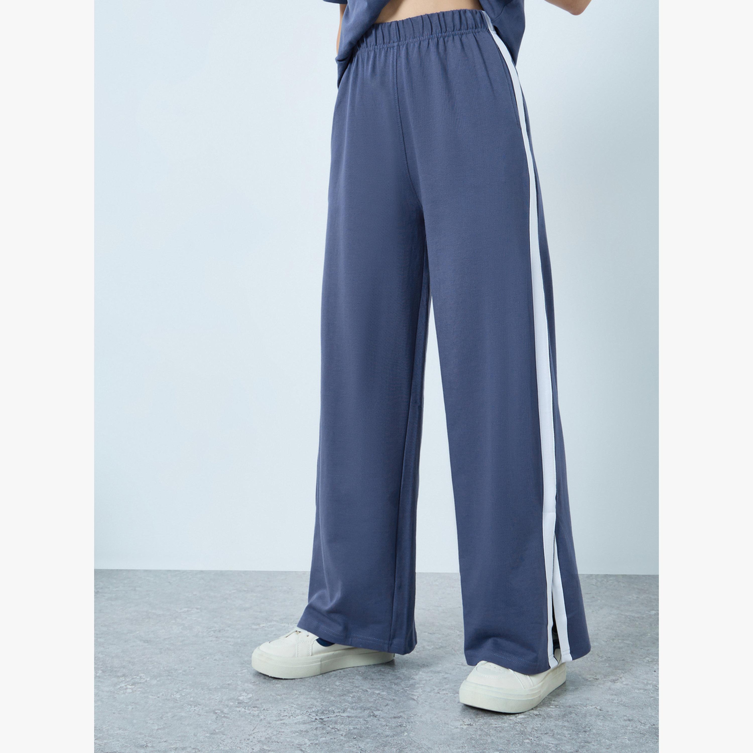 Styli Blue Oversized T-Shirt and Wide Leg Joggers Co-ords-women-clothing-coordsets-image-5