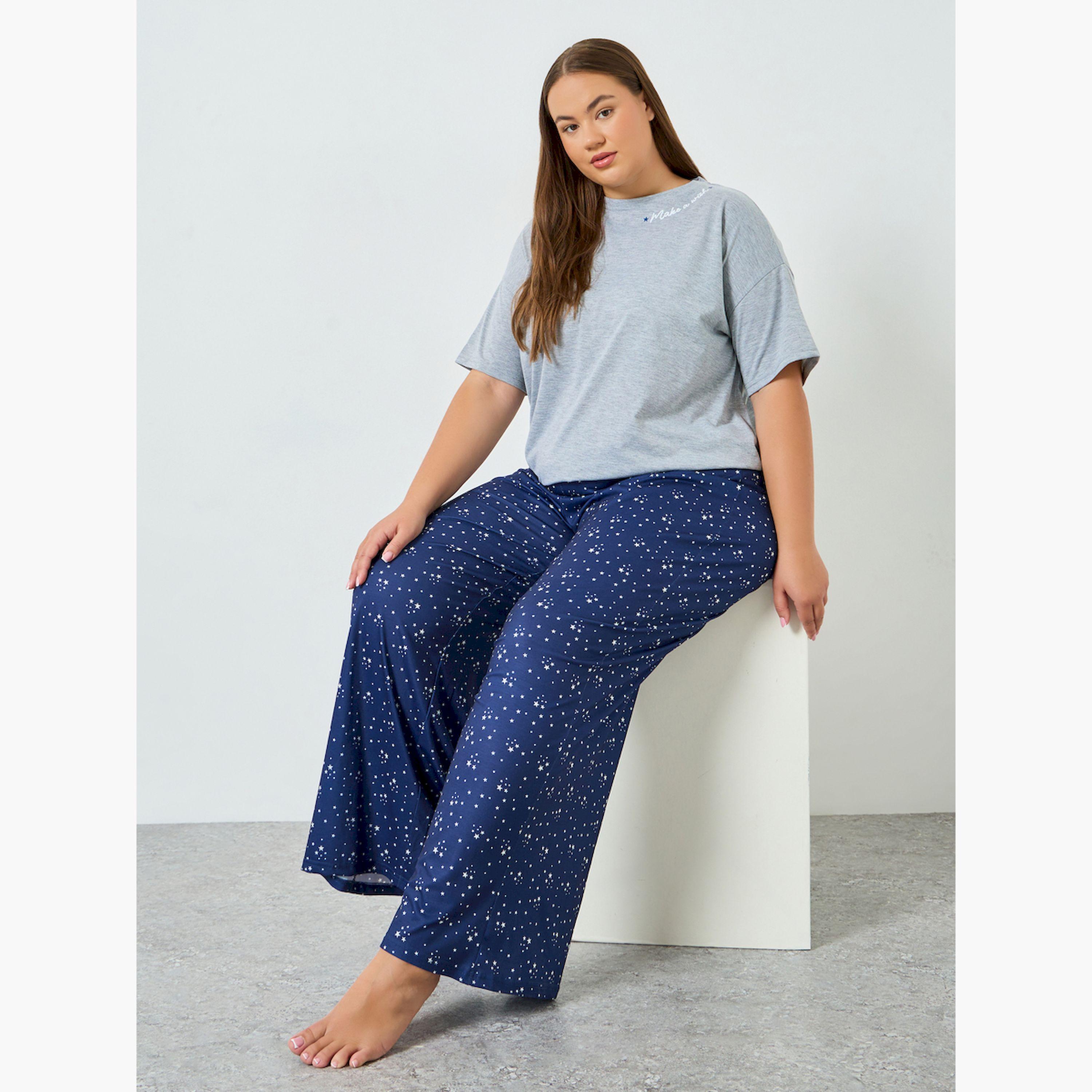 Styli Plus Size Star Print Drop Shoulder T-Shirt and Pyjama Set-women-clothing-nightwear-pyjamas-longsets-image-2