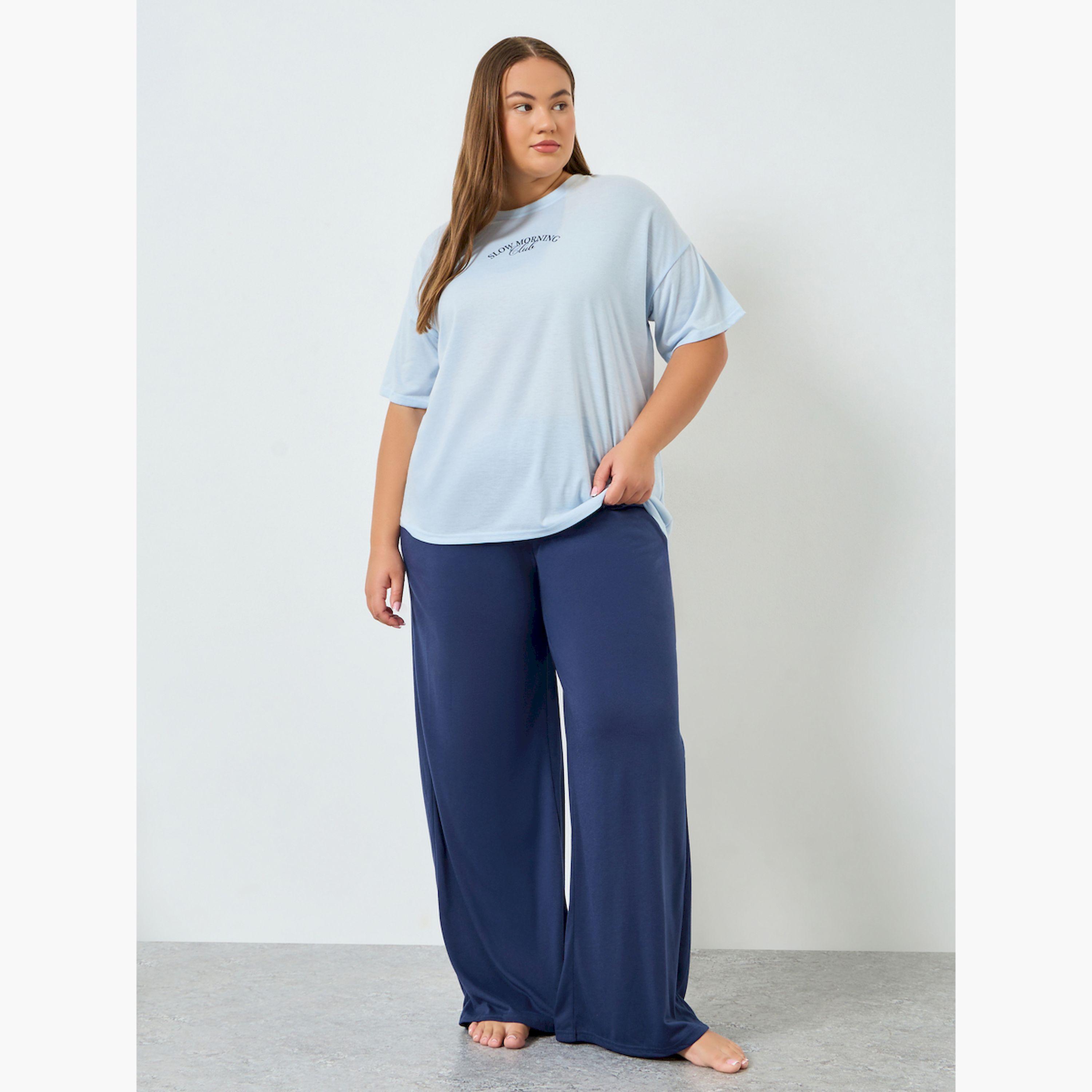 Styli Plus Size Slogan Print T-Shirt and Pyjama Set-women-clothing-nightwear-pyjamas-longsets-image-1