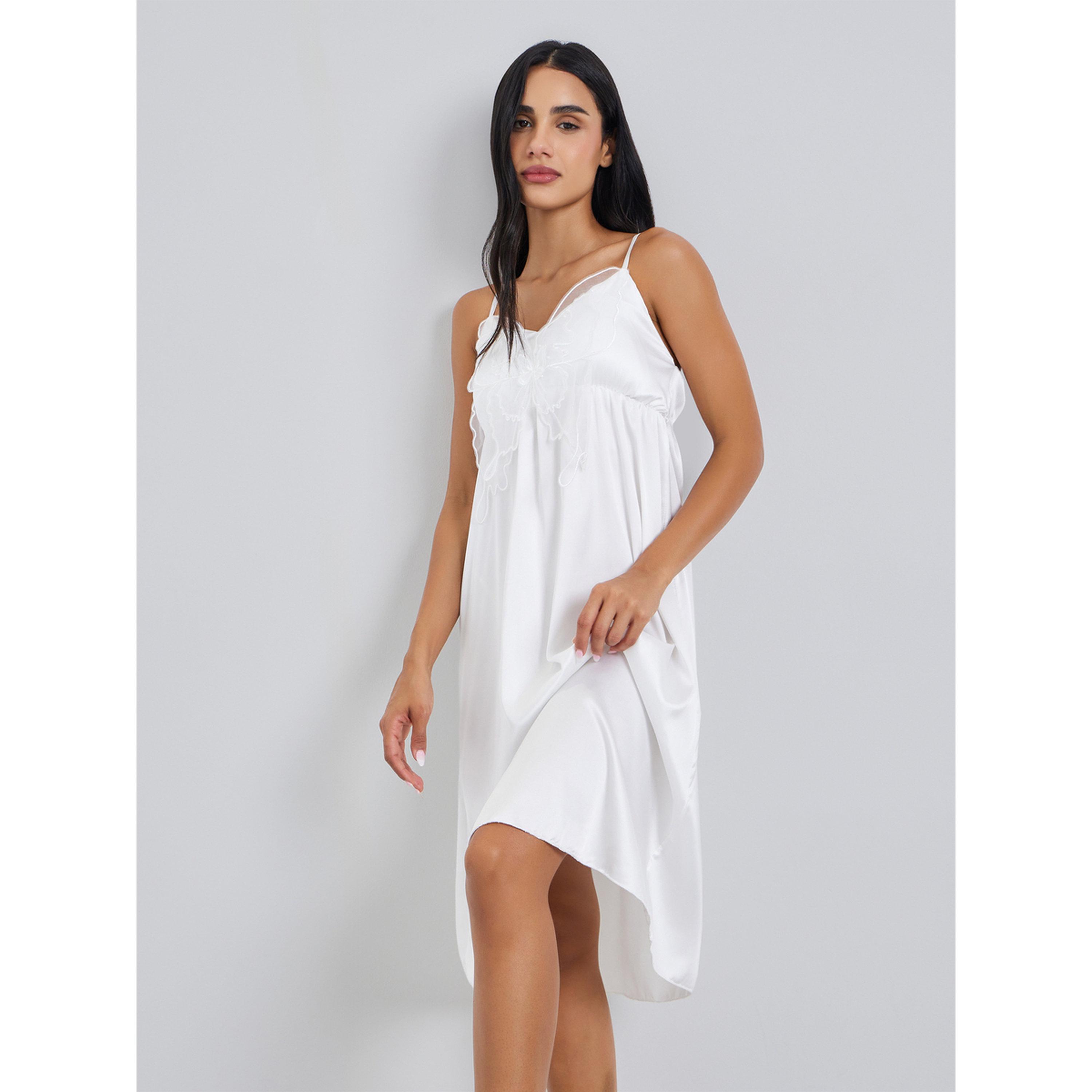 قميص نوم بأربطة وتفاصيل دانتيل-women-clothing-nightwear-nighties-image-2