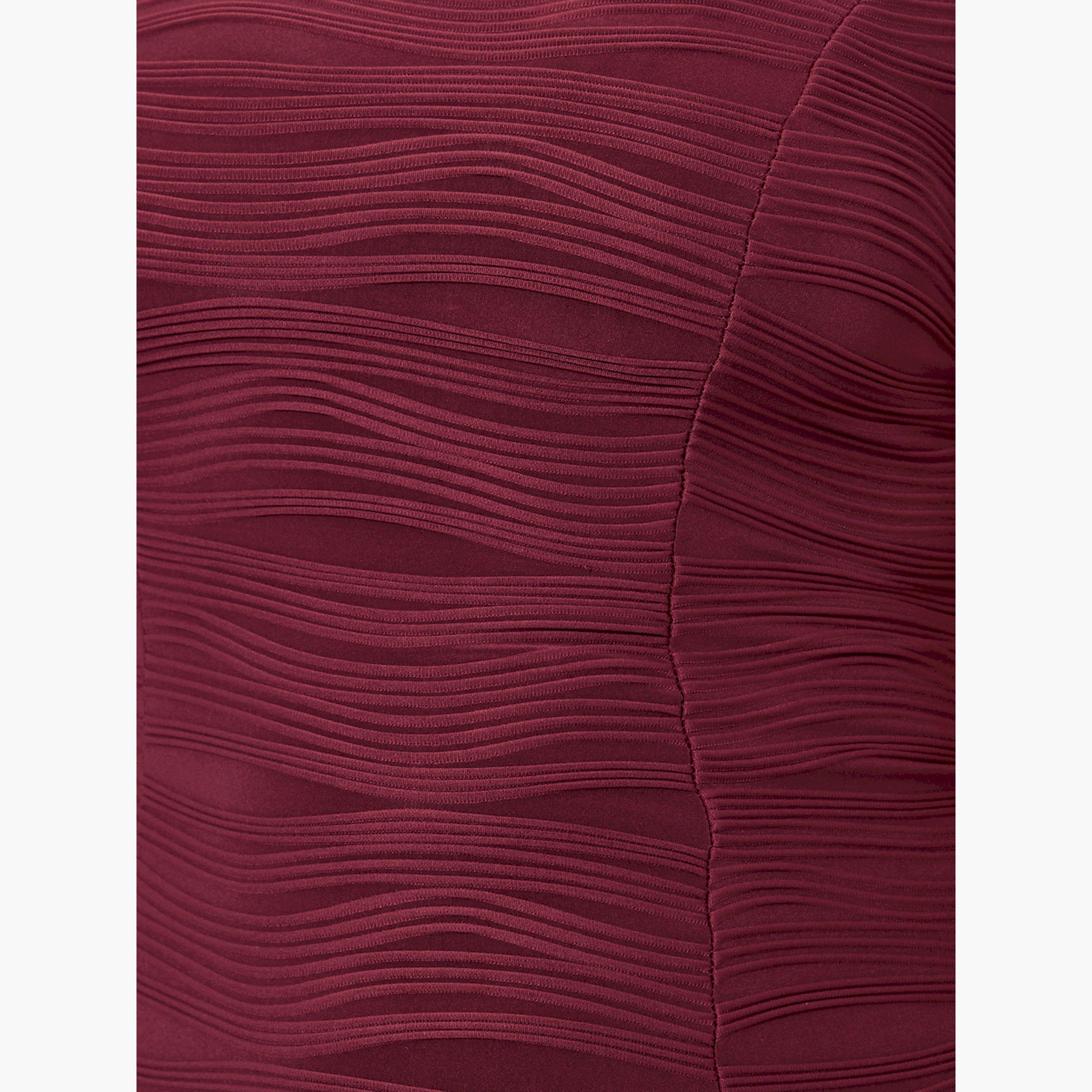 Styli Plus Size Burgundy Short Sleeves A-Line Midi Dress-women-clothing-dresses-image-5
