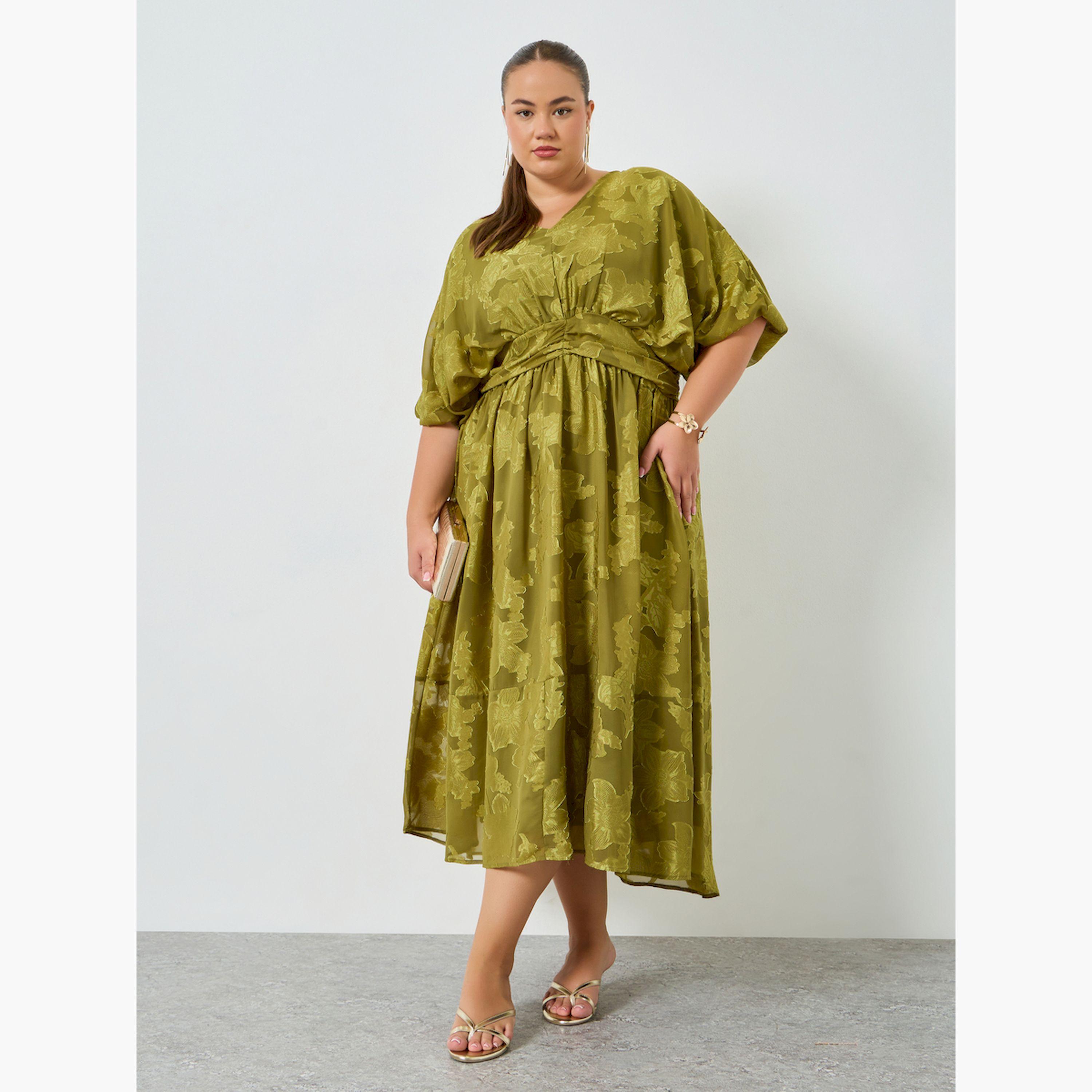 فستان ميدي بكسرات وحافة واسعة من الجاكارد بمقاس كبير-women-clothing-dresses-image-1