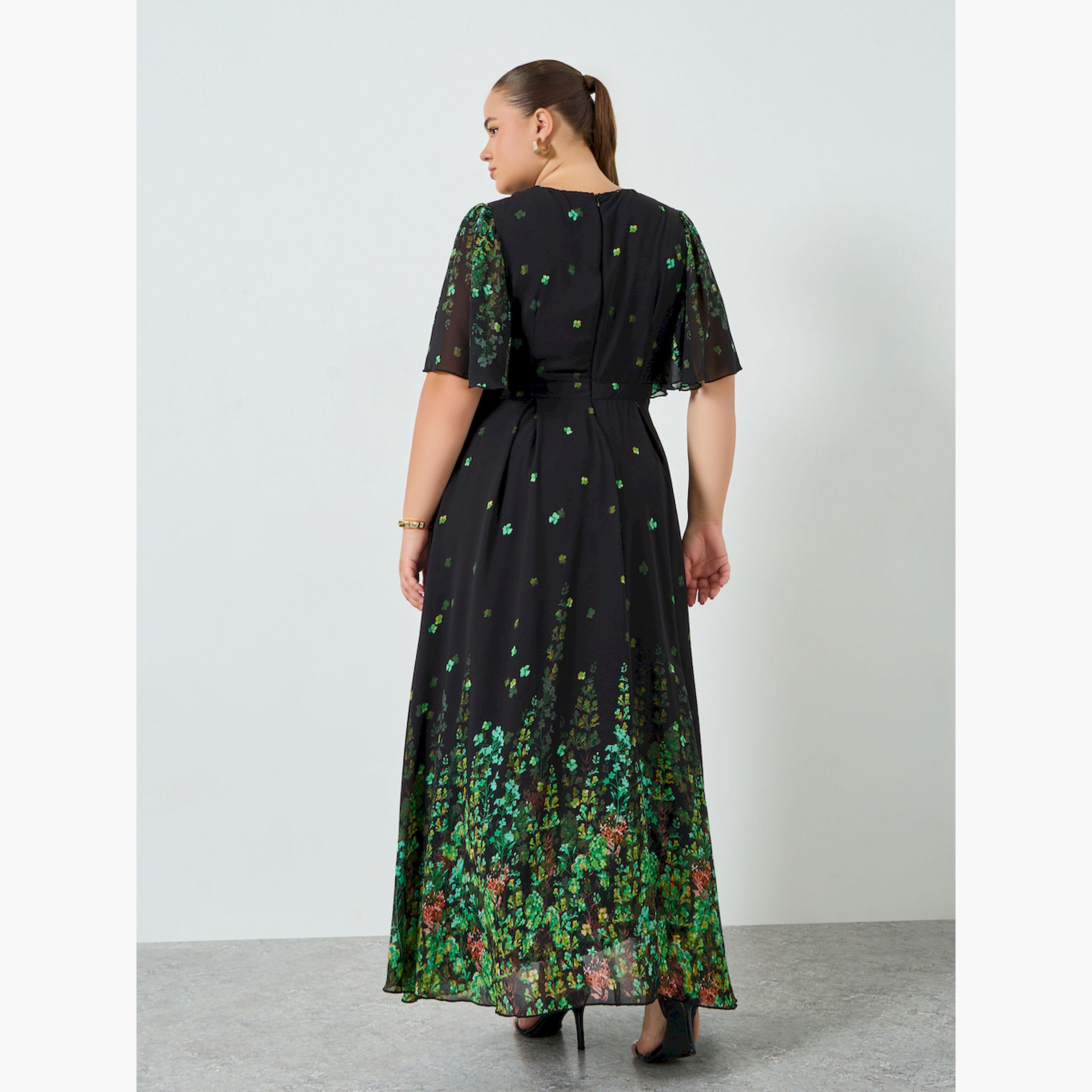 Styli Plus Size Green Embellished Floral A-Line Maxi Dress-women-clothing-dresses-image-4