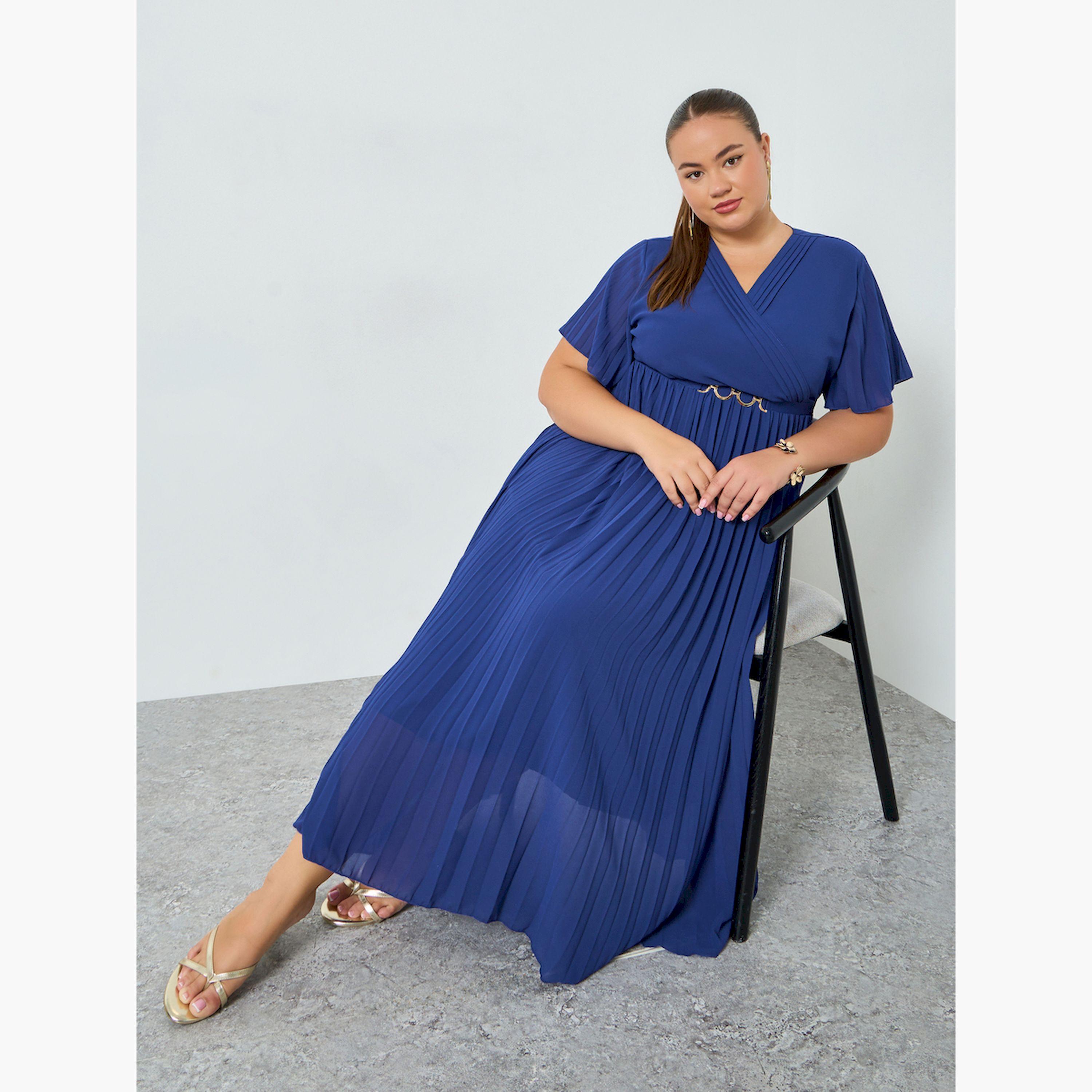 Styli Plus Size Blue Short Sleeves A-Line Midi Dress-women-clothing-dresses-image-3