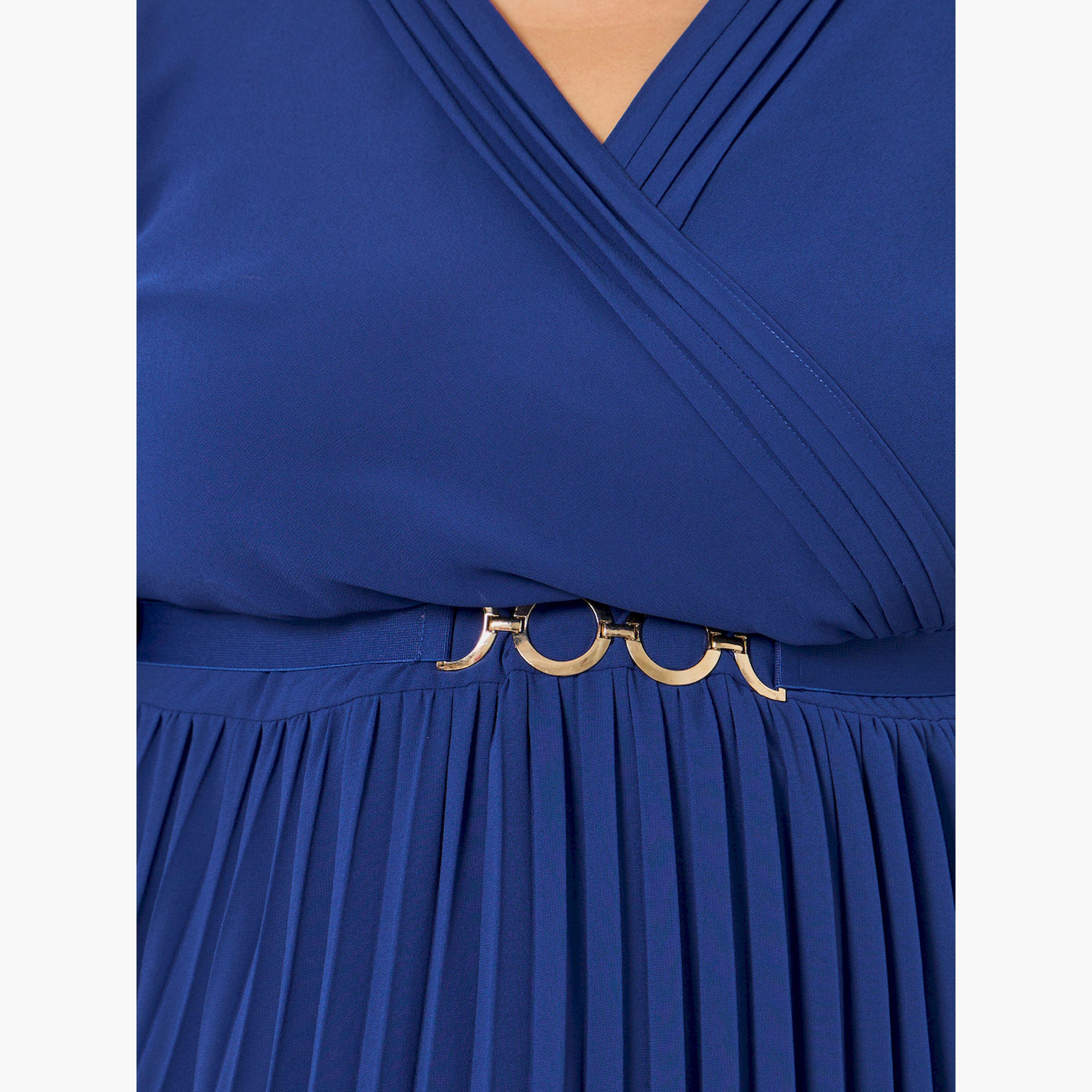 Styli Plus Size Blue Short Sleeves A-Line Midi Dress-women-clothing-dresses-image-5