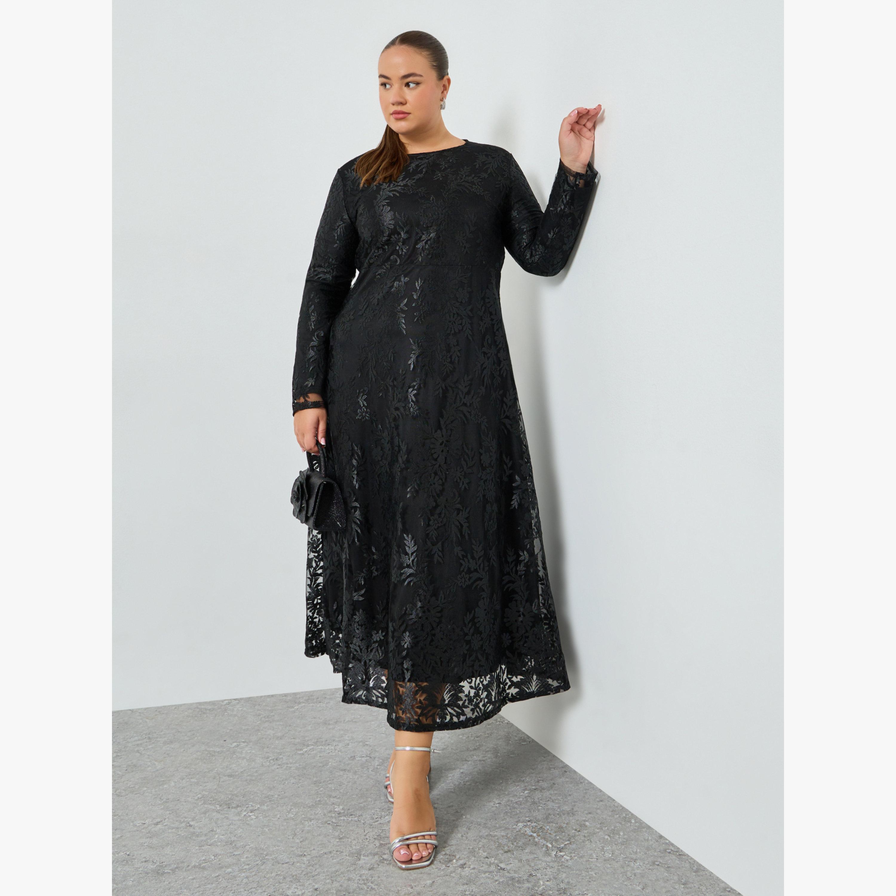 Styli Plus Size Lace Long Sleeves A-Line Maxi Dress-women-clothing-dresses-image-3