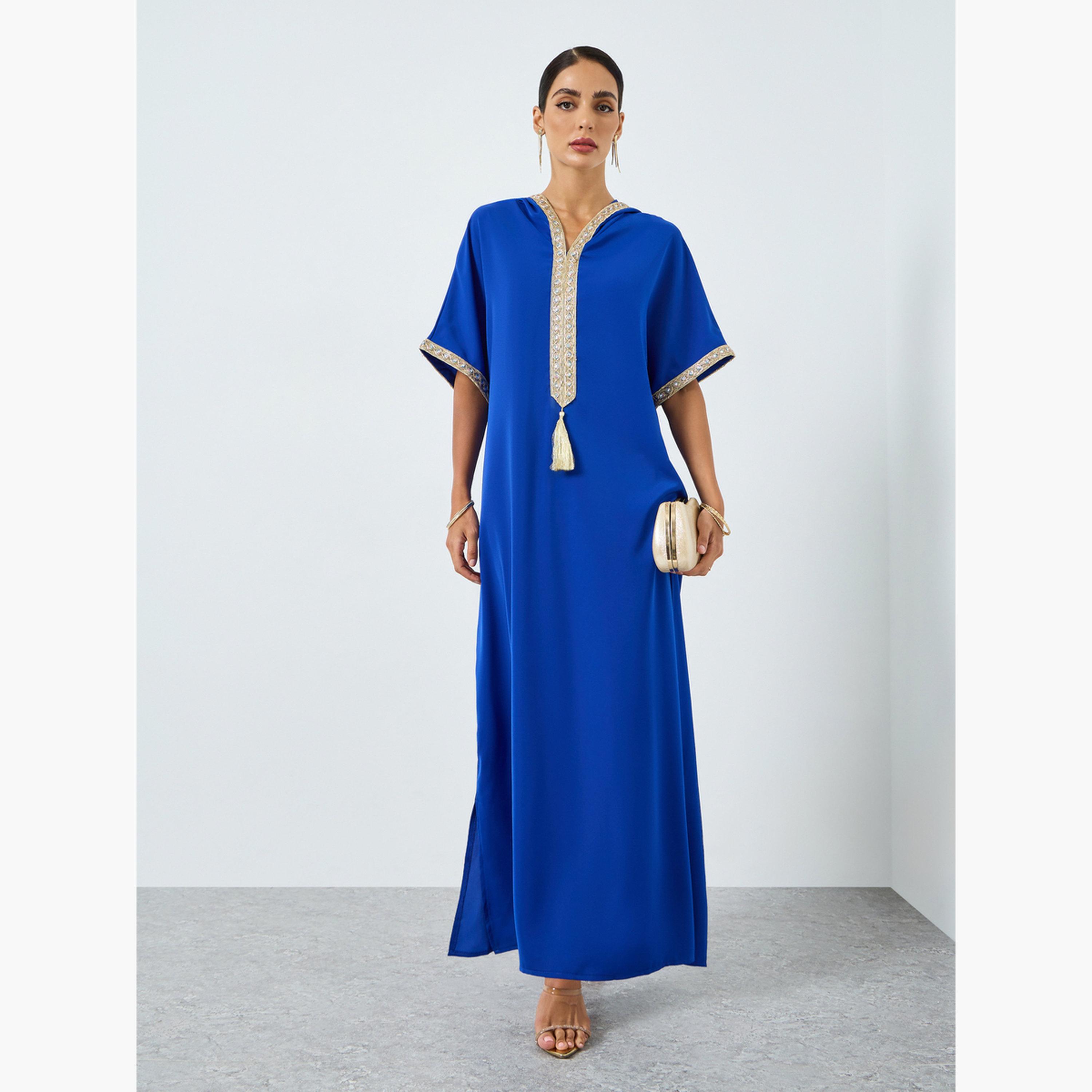 جلابية بياقة سبعة وأكمام قصيرة وتفاصيل ذهبية-women-arabicclothing-jalabiyas-image-1