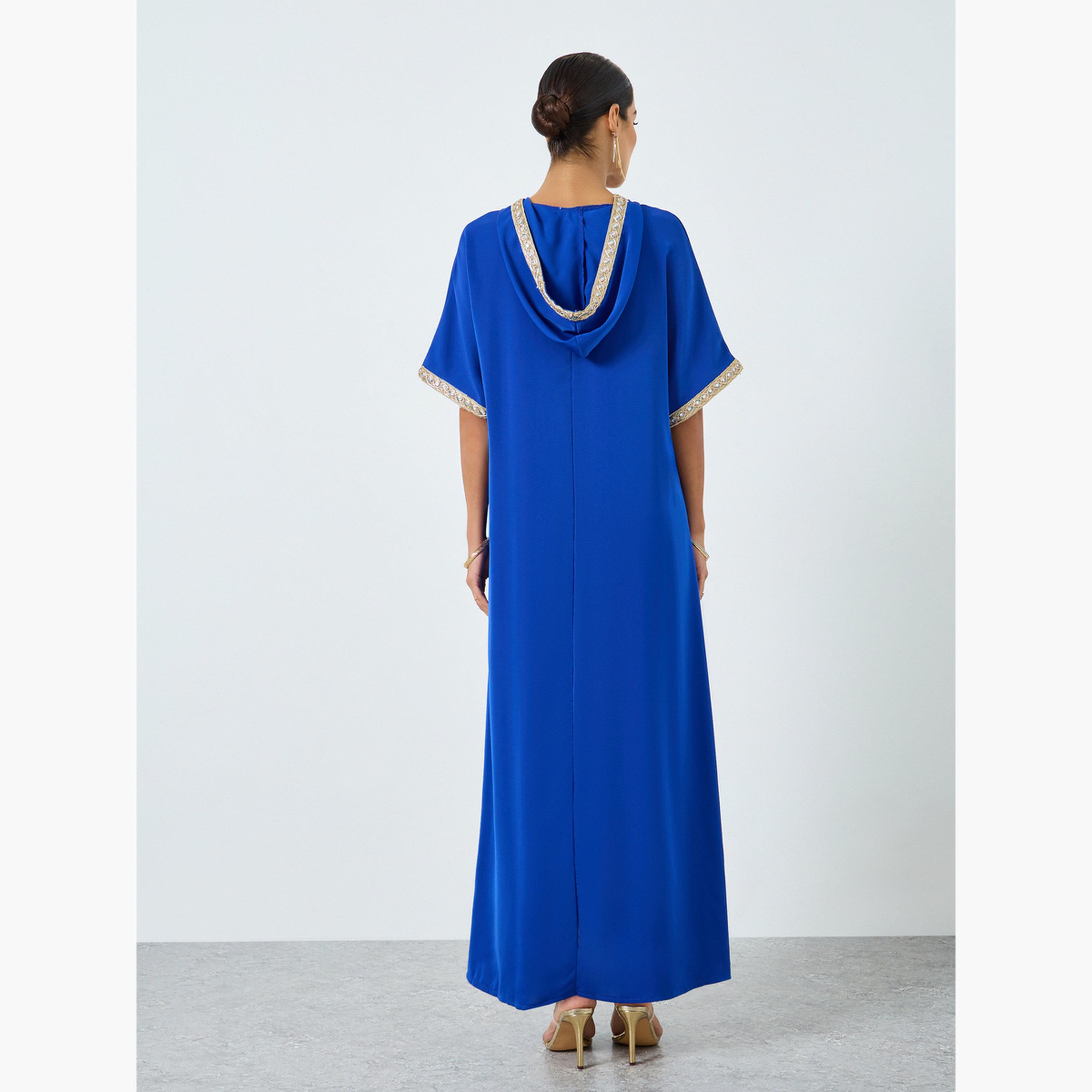 جلابية بياقة سبعة وأكمام قصيرة وتفاصيل ذهبية-women-arabicclothing-jalabiyas-image-5