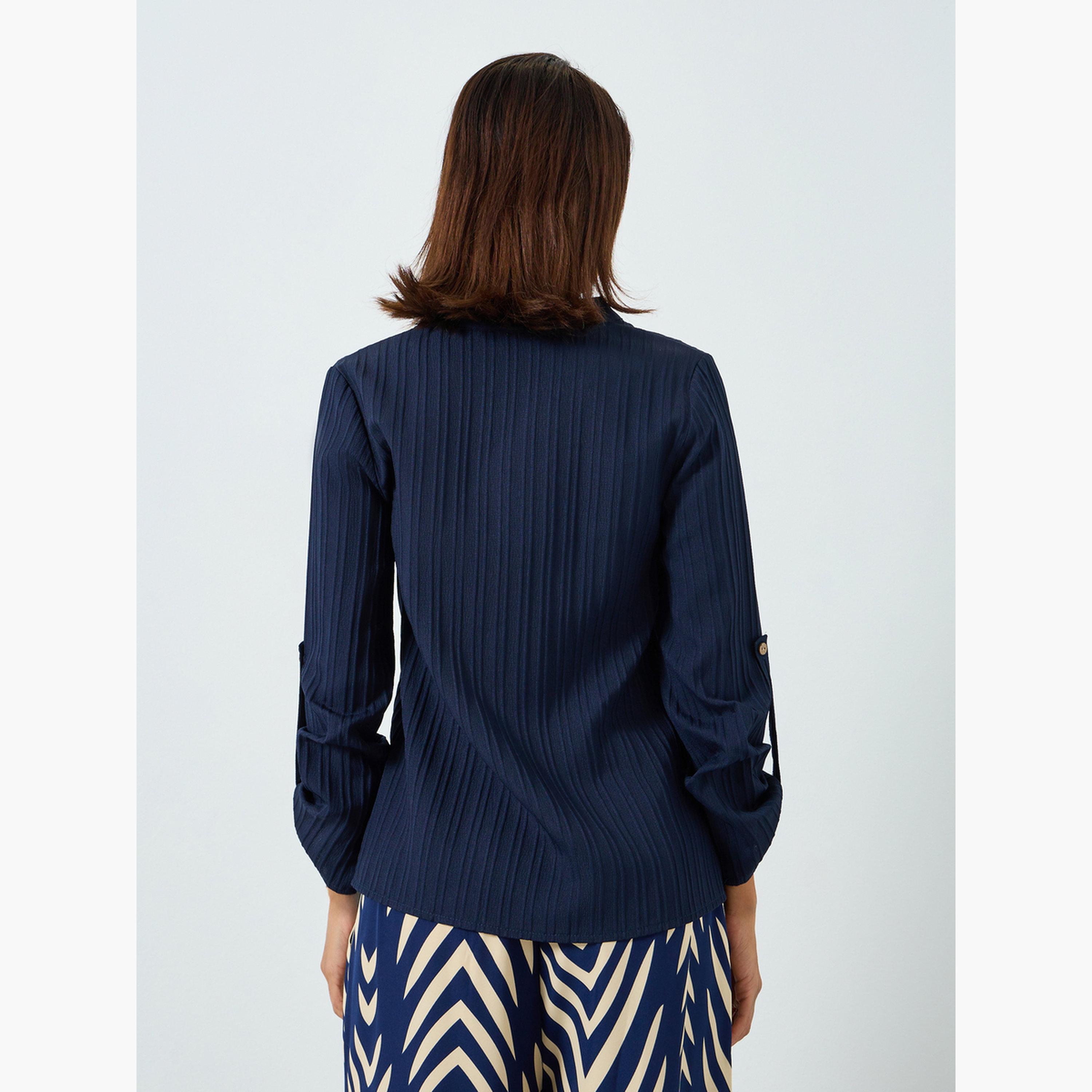 بلوزةة بملمس بارز وأزرار أمامية وأكمام قابلة للطي-women-clothing-shirtsandblouses-blouses-image-5