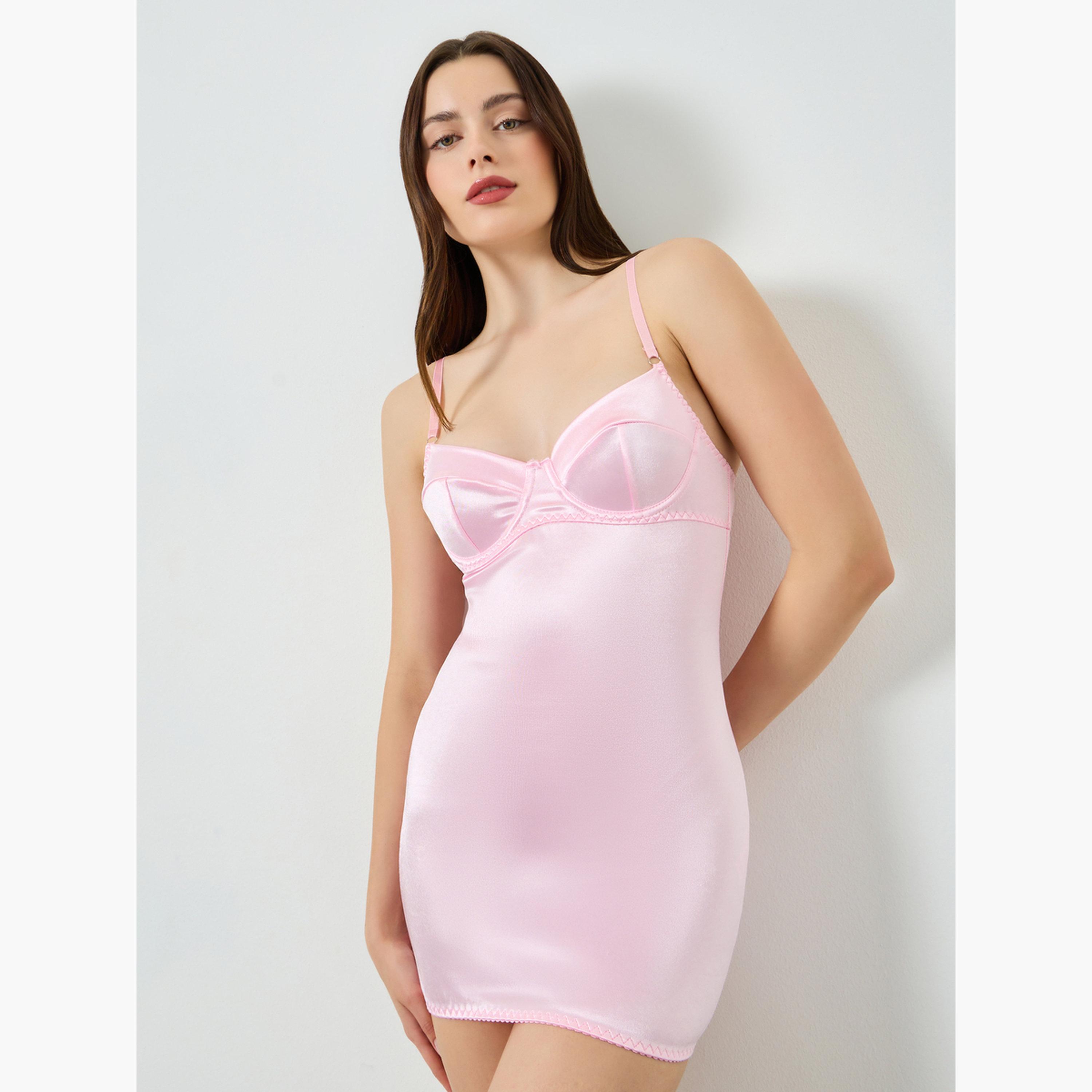 طقم قميص نوم ساتان وردي مع سروال داخلي-women-clothing-lingerie-lingeriesets-image-1