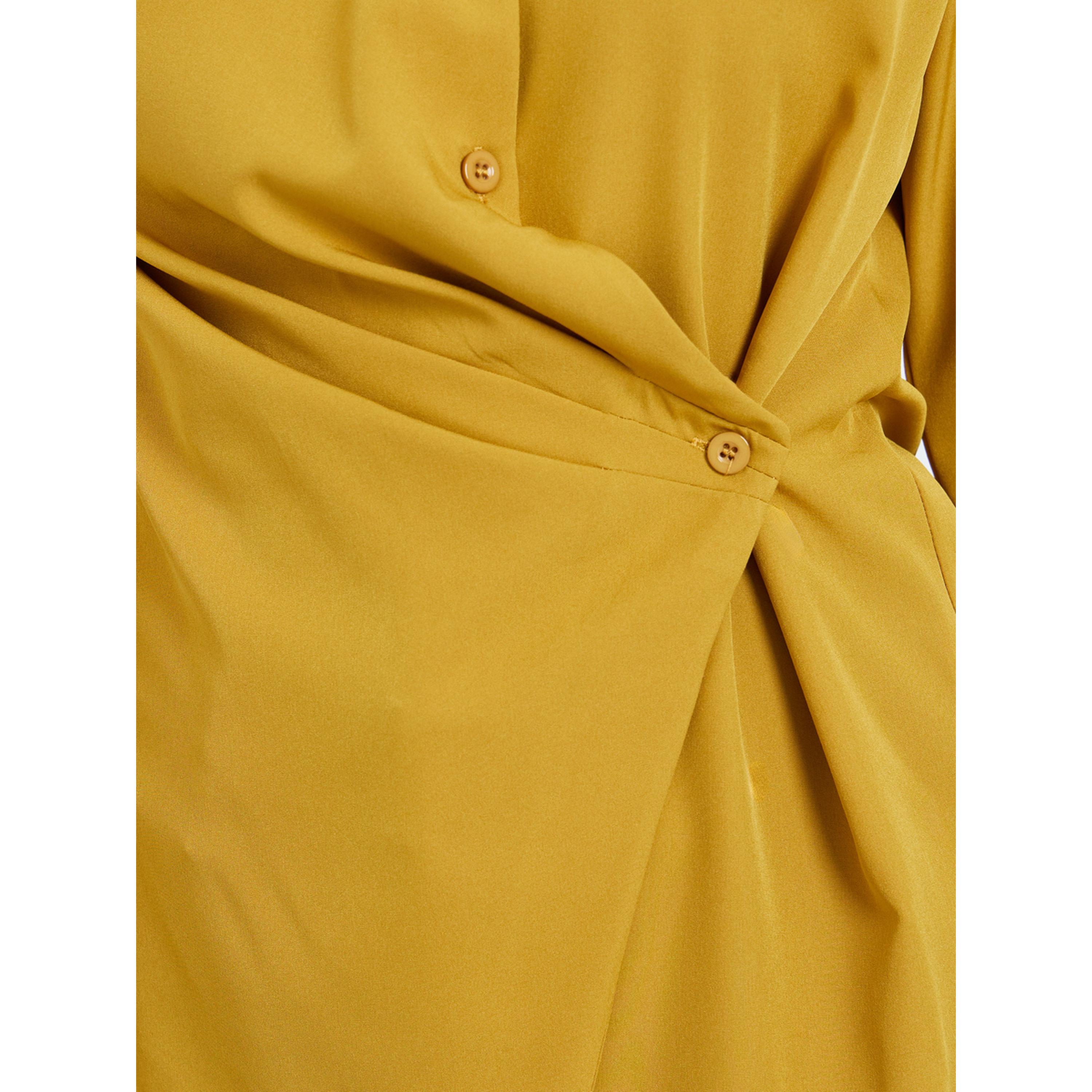 بلوزة بنمط لف وأزرار-women-clothing-shirtsandblouses-blouses-image-3