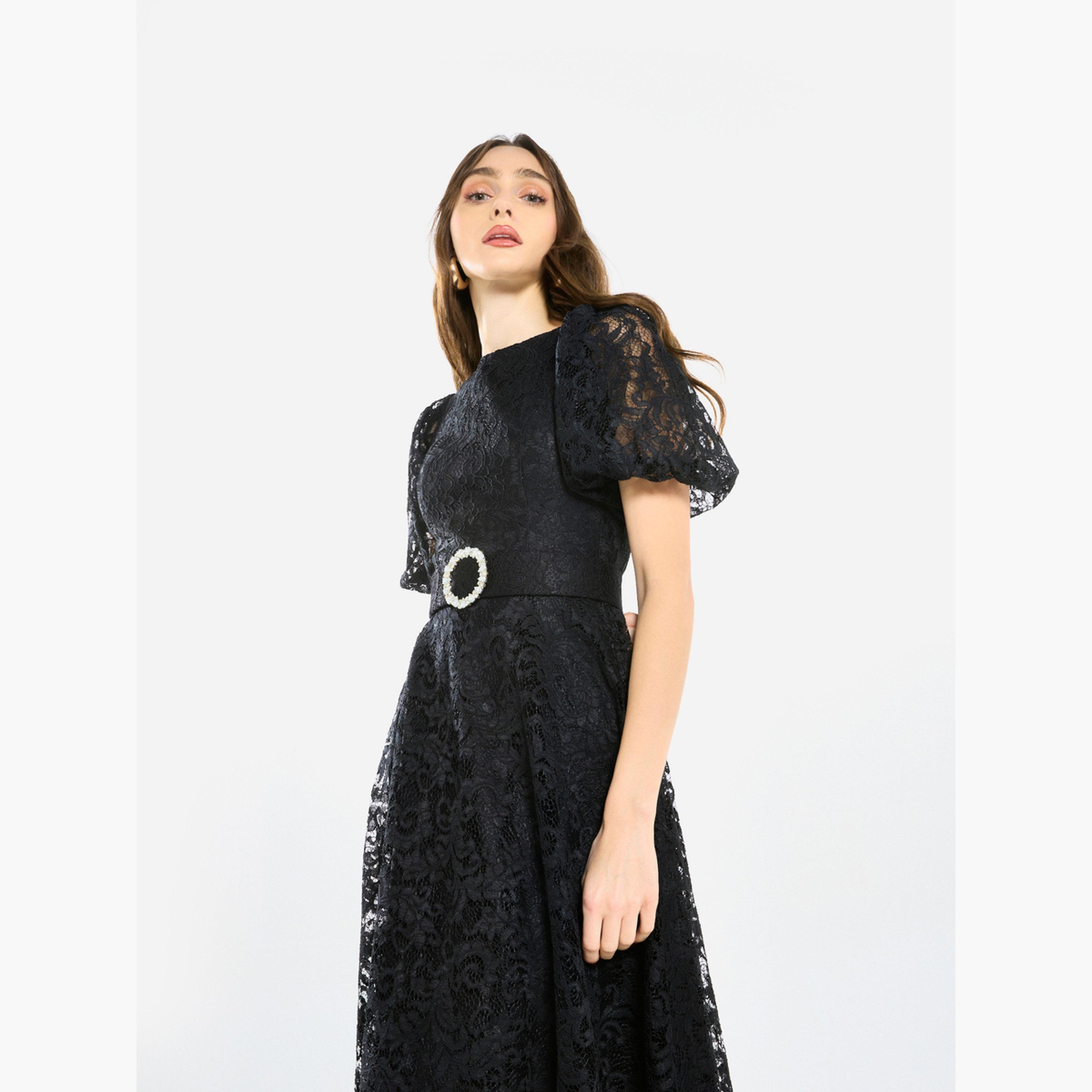 فستان ميدي بأكمام منفوخة ودانتيل بنمط زهور-women-clothing-dresses-image-3